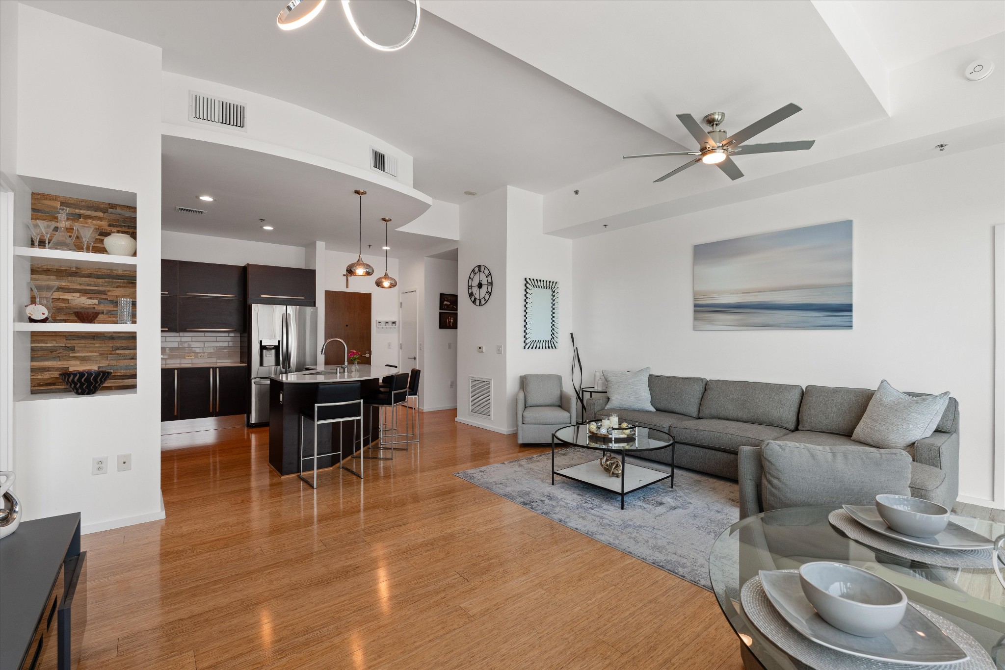 700 12th Ave, S Unit: 1109