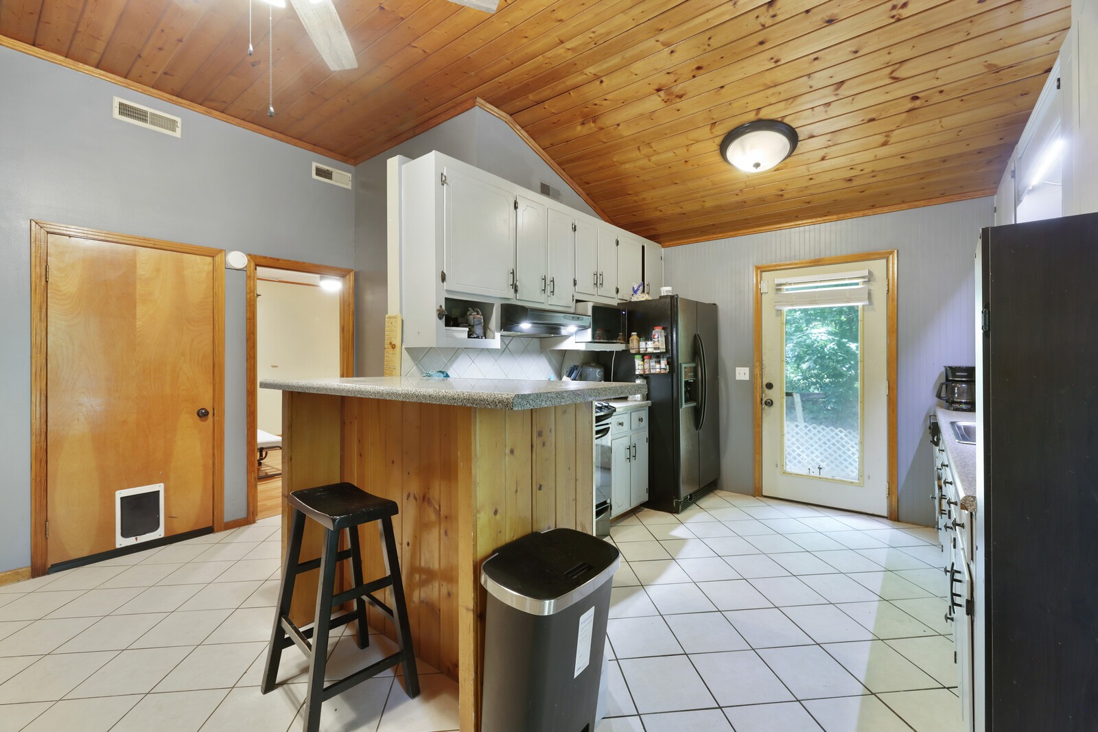 1153 Bear Creek Pike