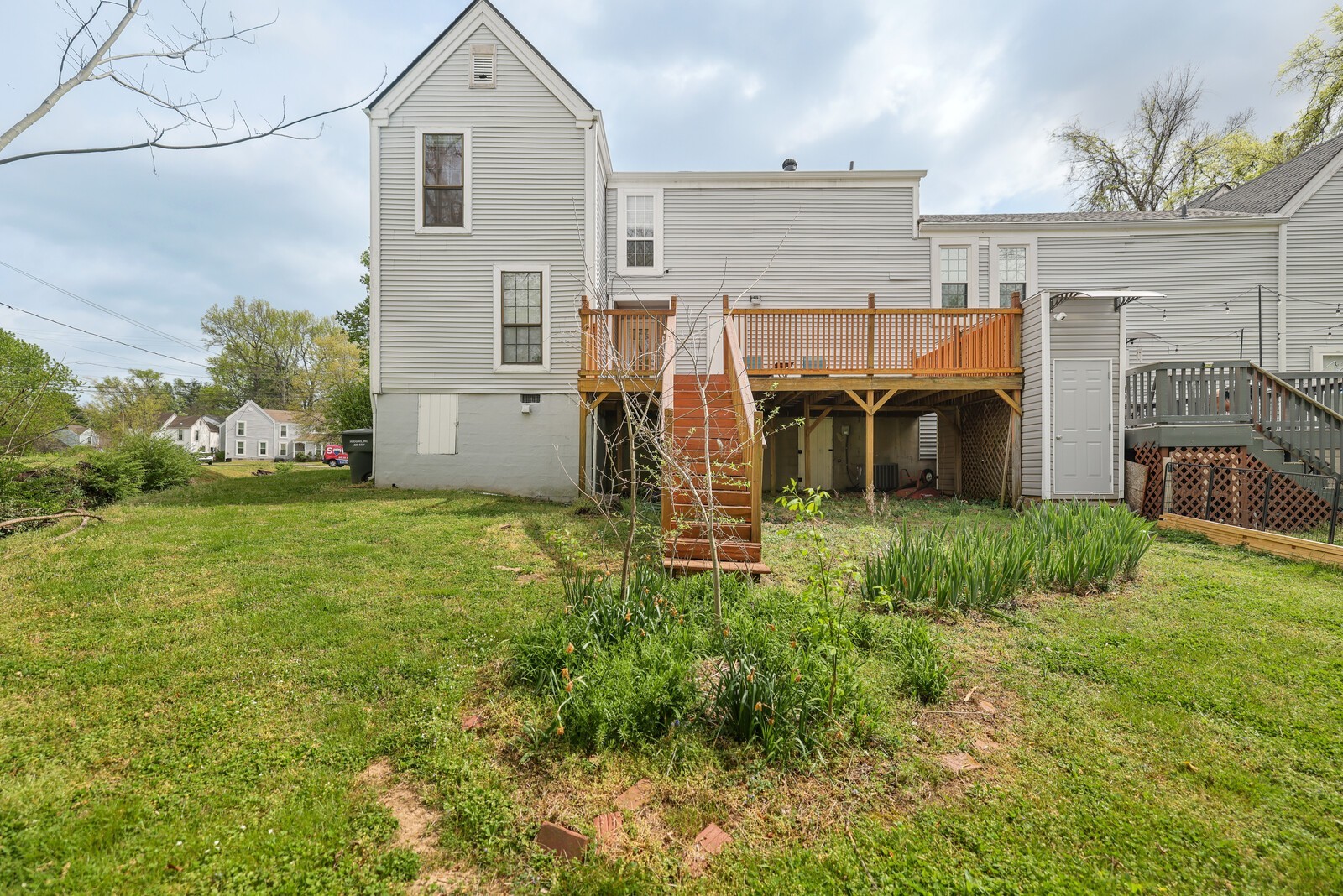 1022 Rachels Square Dr