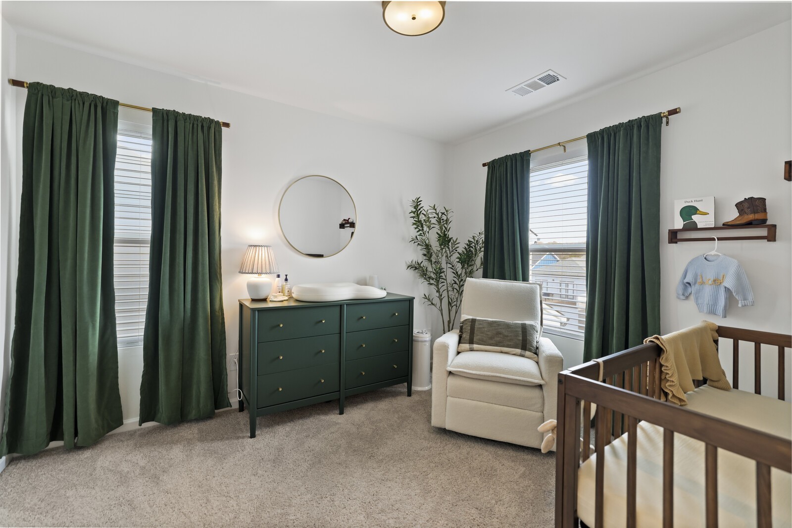 213 Oasis Dr