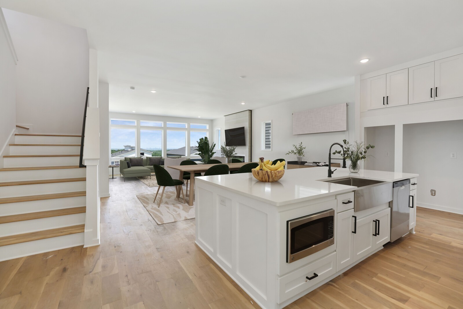 209 Walnutwood Lane