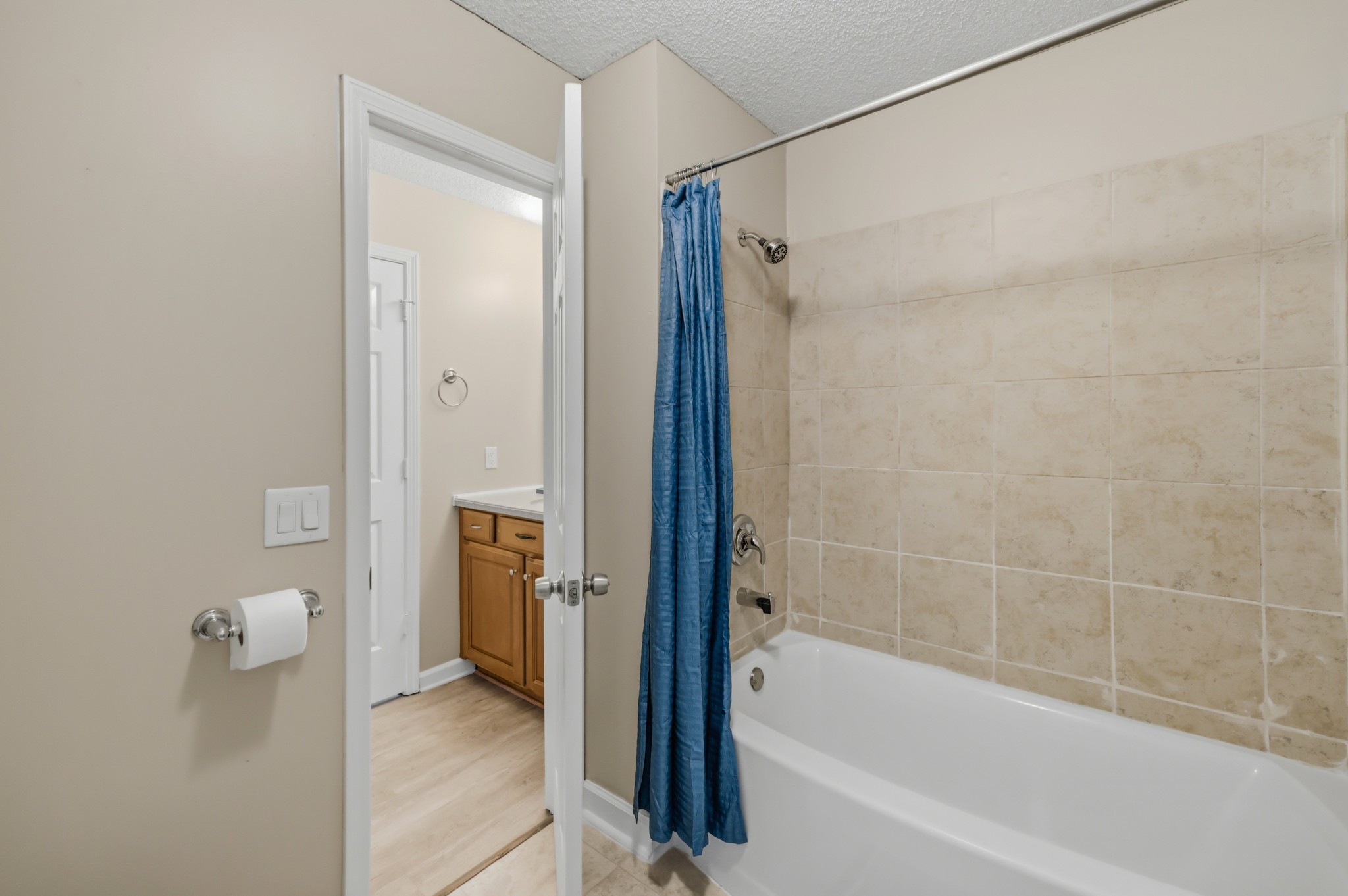 119 Heathcote Ct