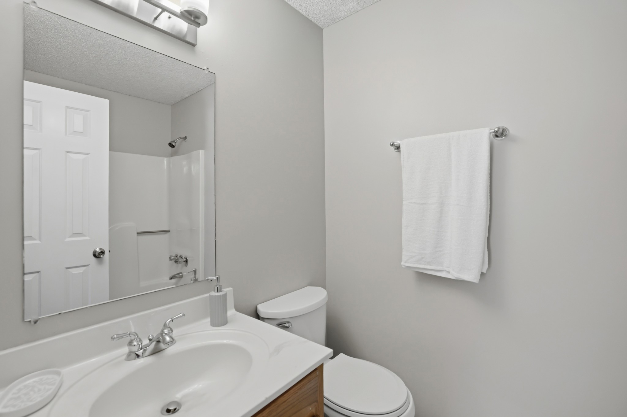 119 Heathcote Ct