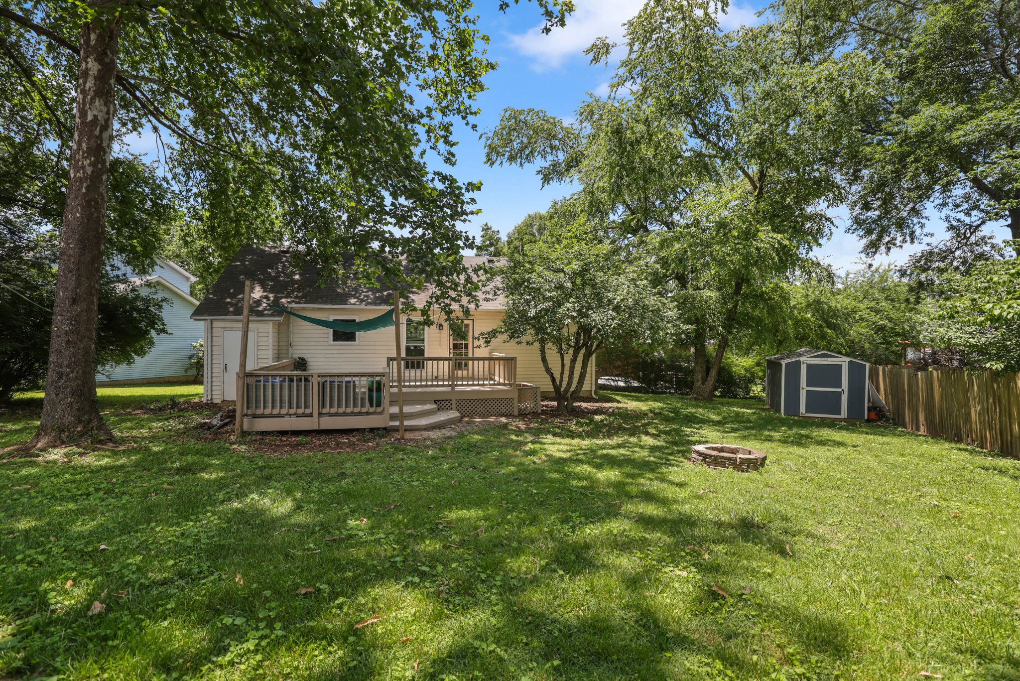119 Heathcote Ct