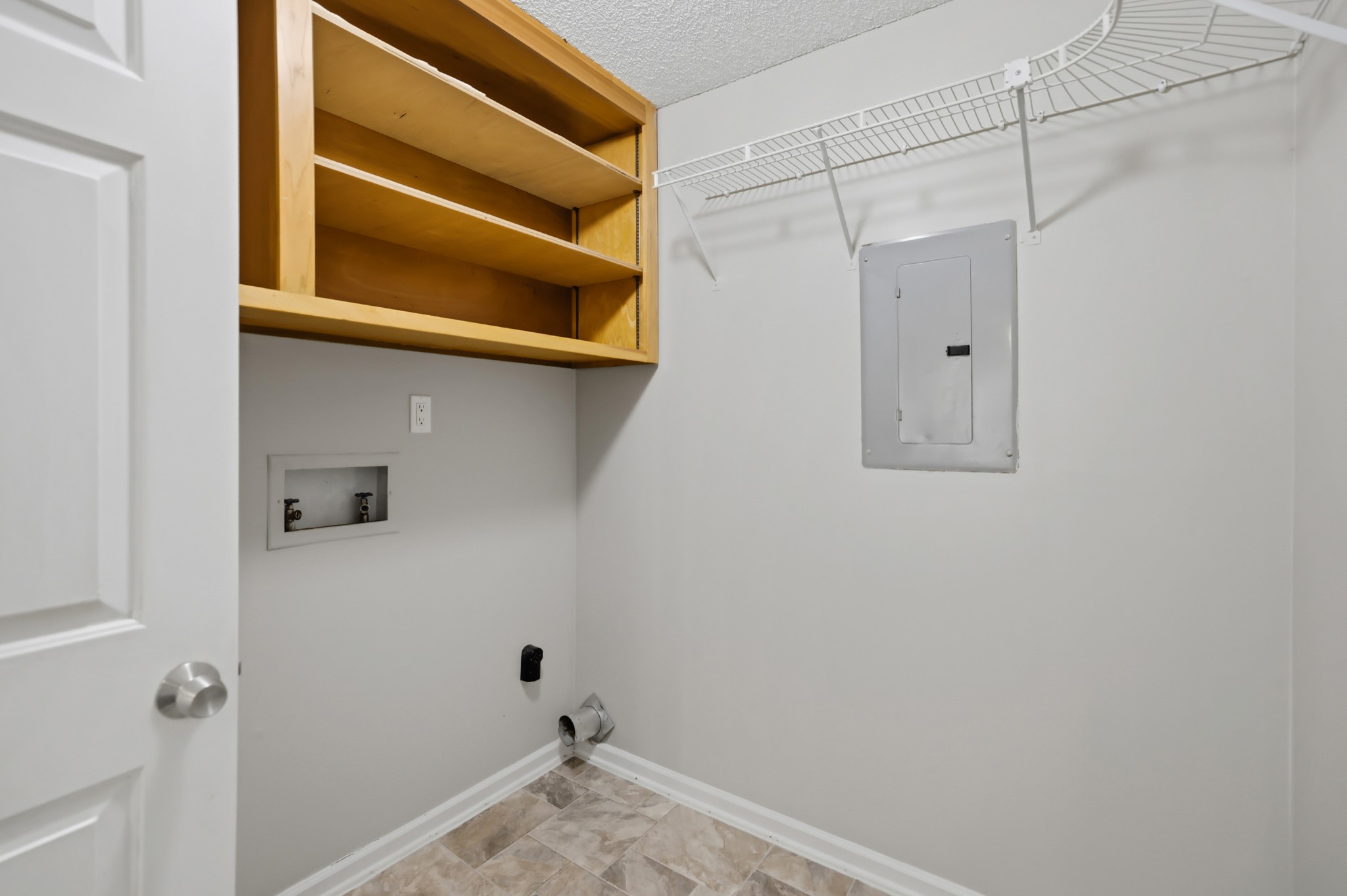 119 Heathcote Ct