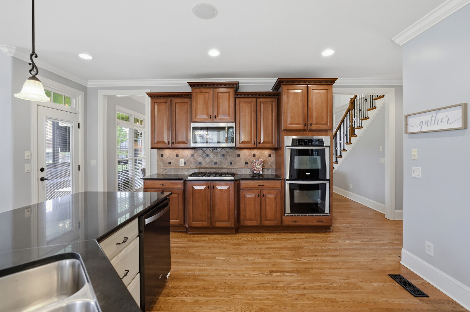 9968 Lodestone Dr