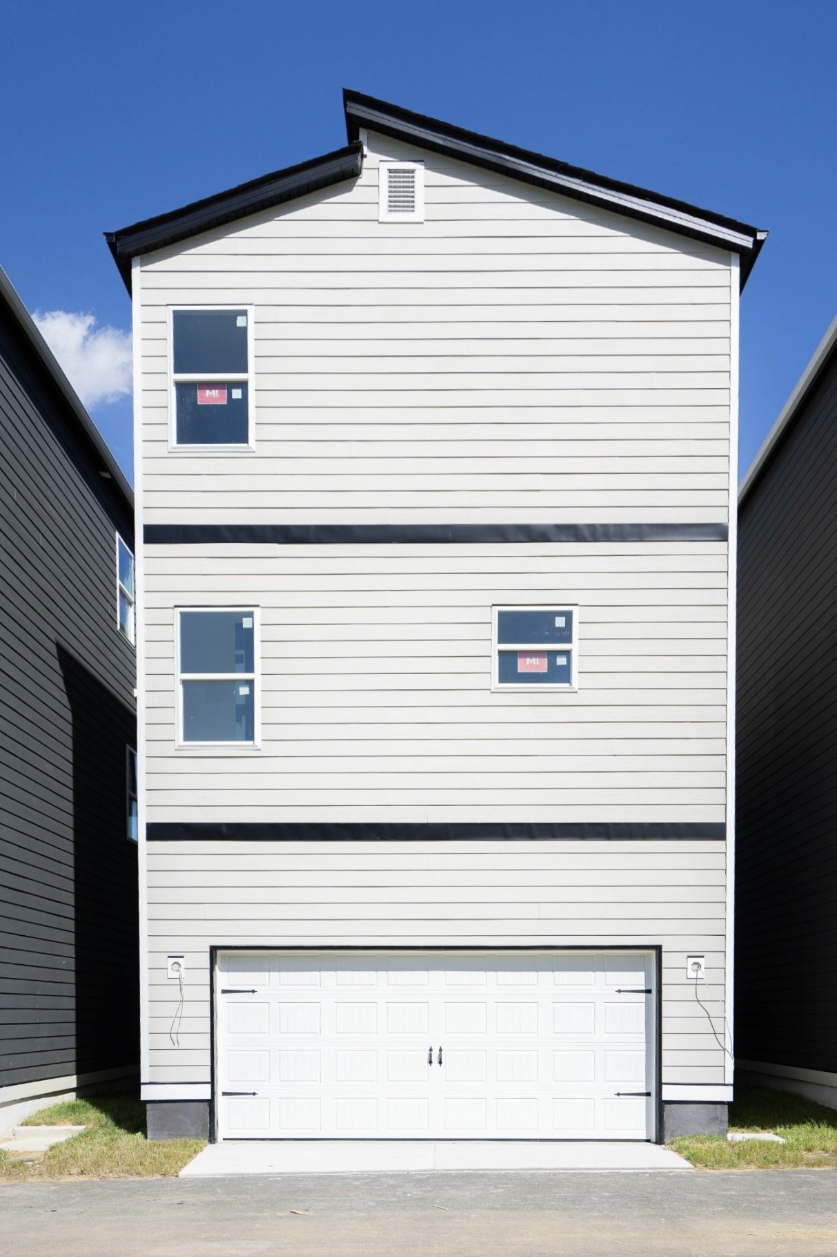 515 Kalman Ln