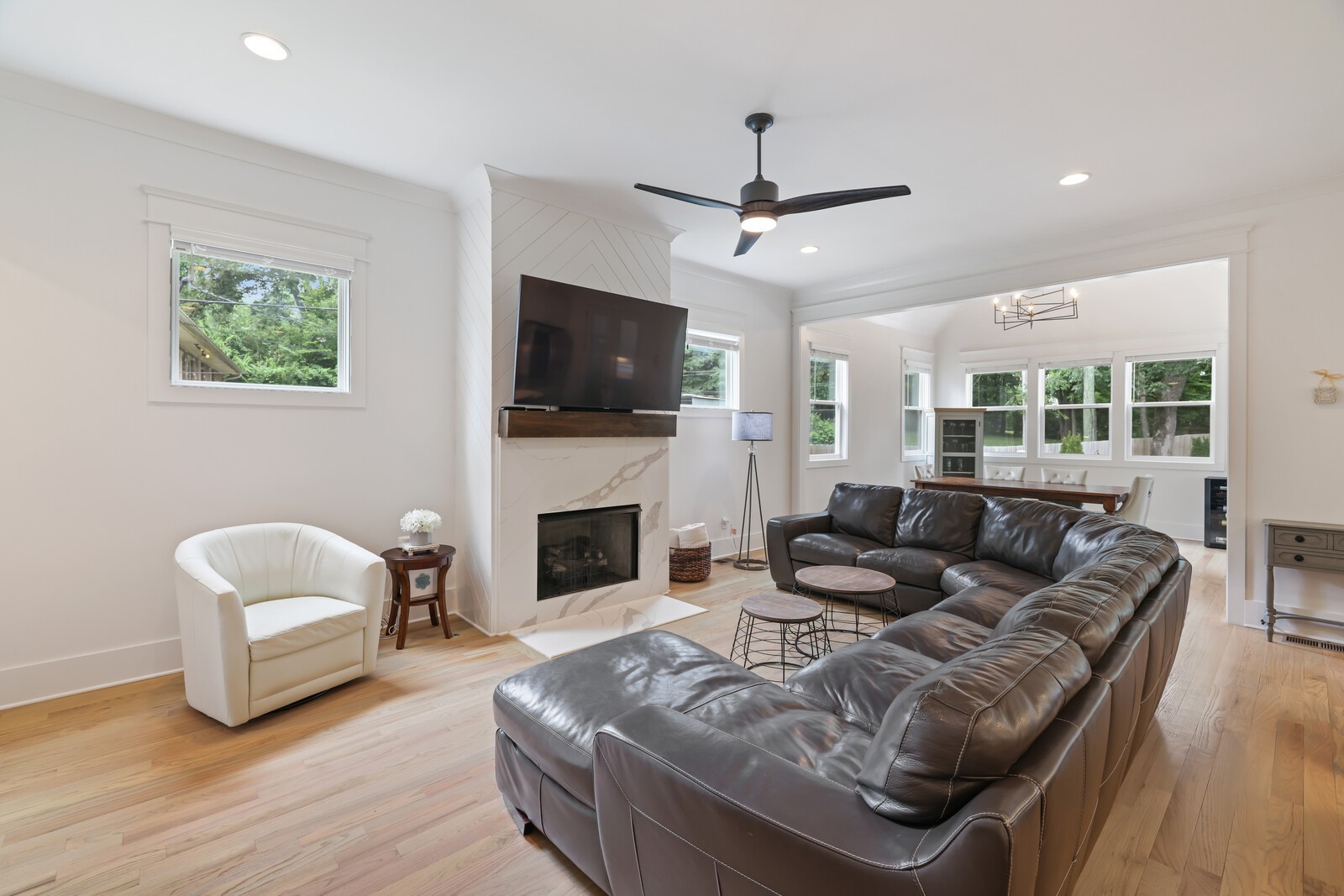 4018B Woodmont Blvd