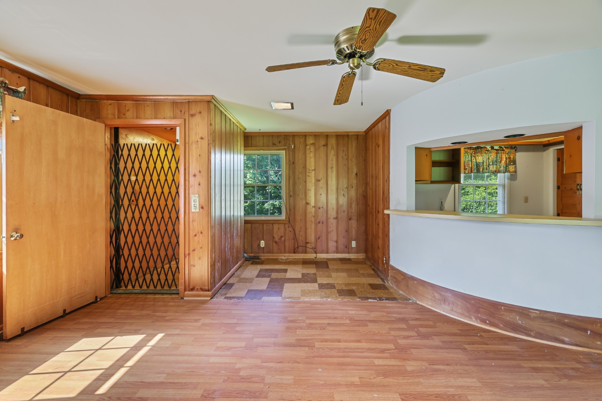 2820 Windemere Dr
