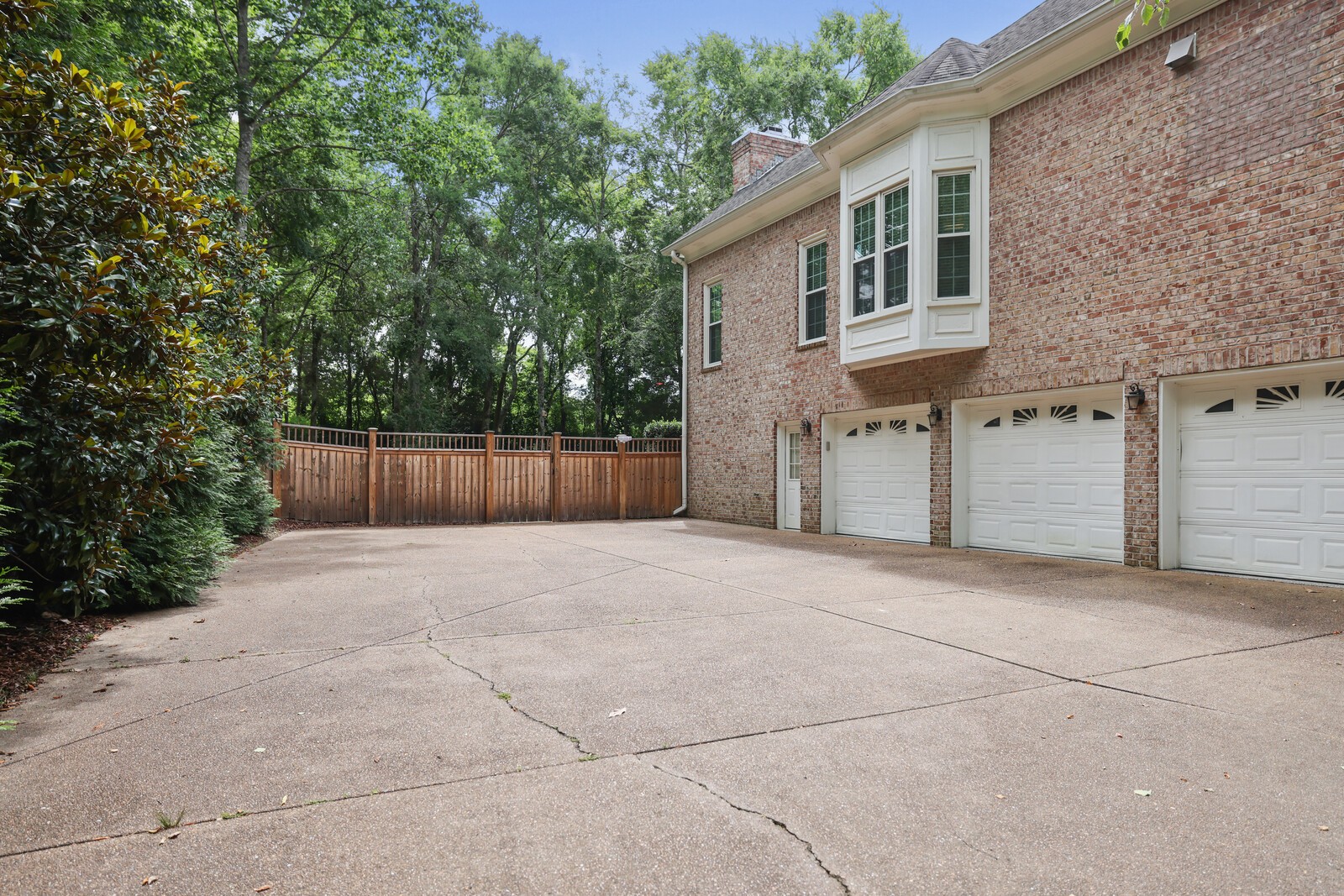 9454 Chaucers Ct