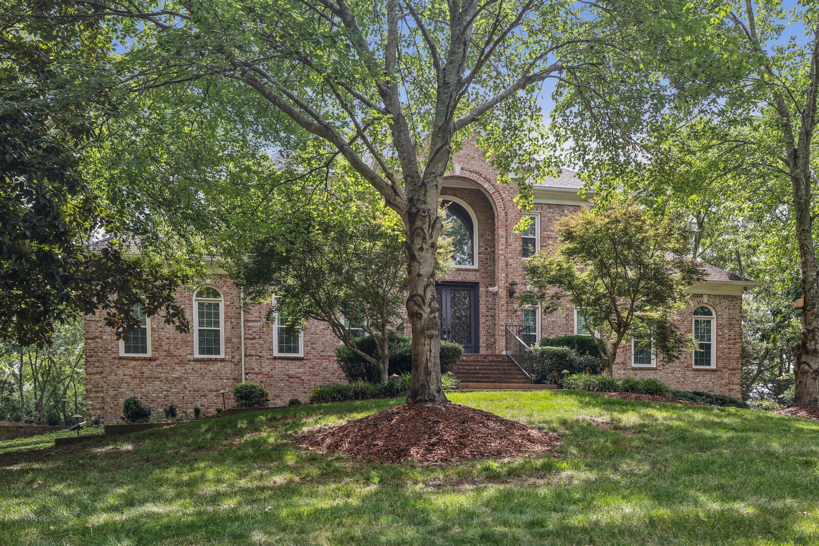 9454 Chaucers Ct