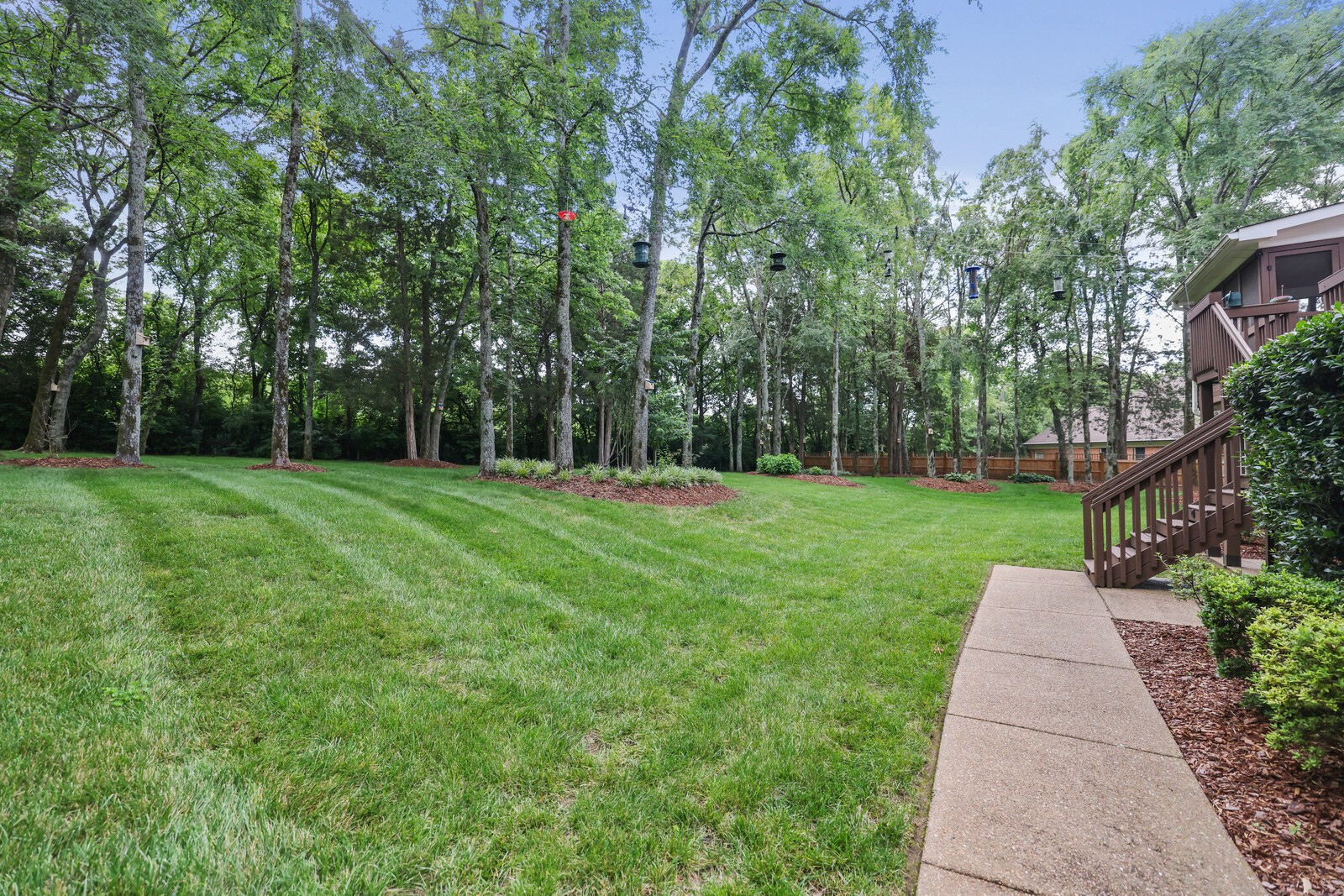 9454 Chaucers Ct