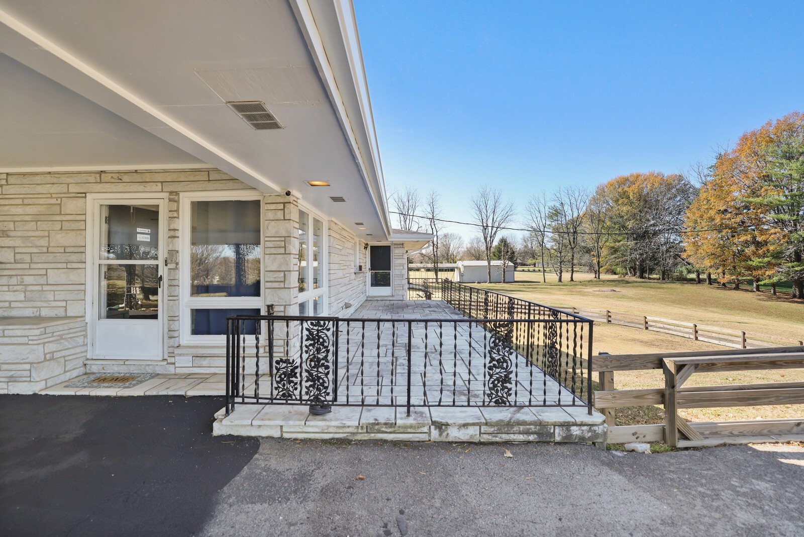 676 Ferguson Hill Rd