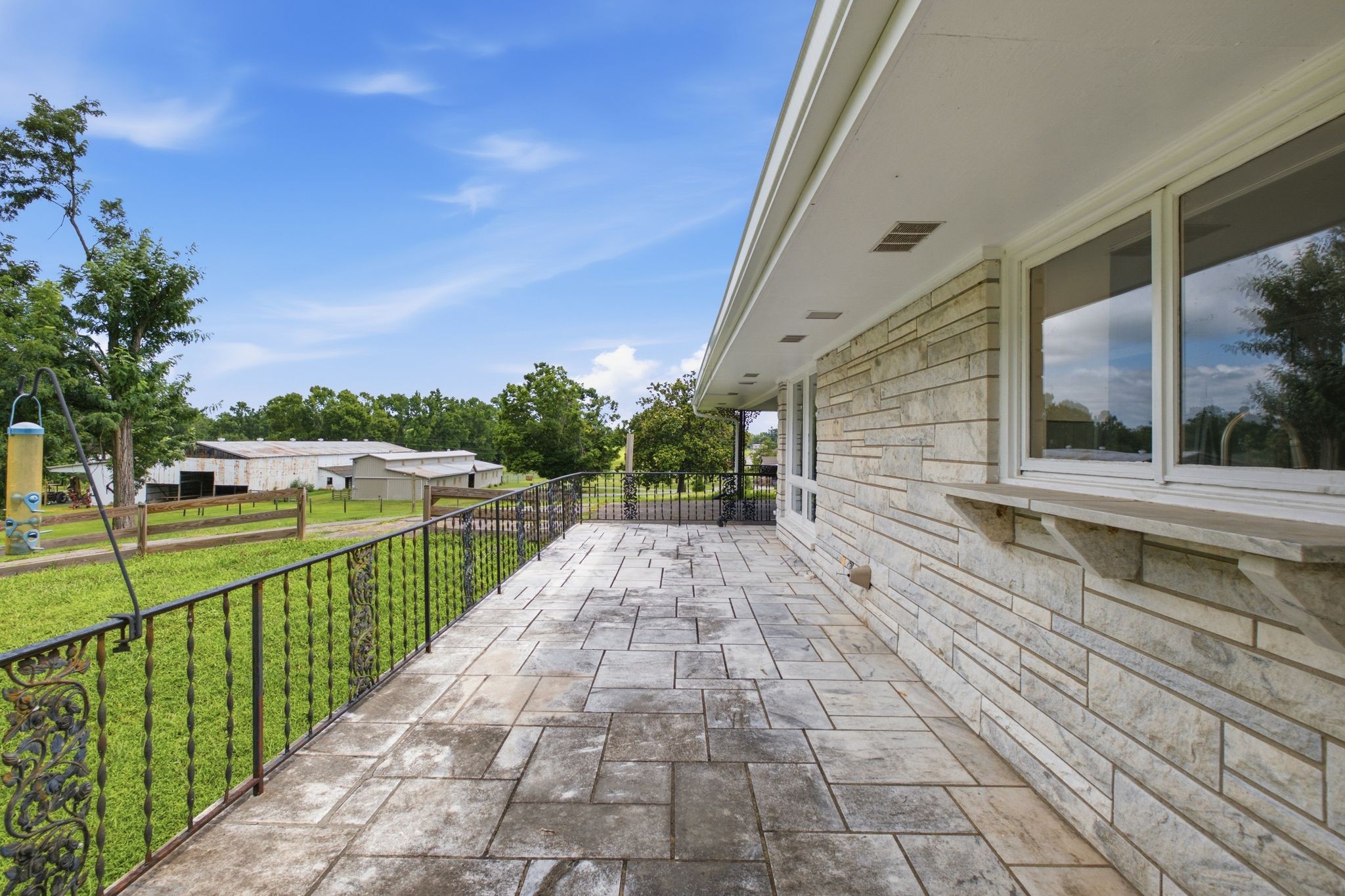 676 Ferguson Hill Rd