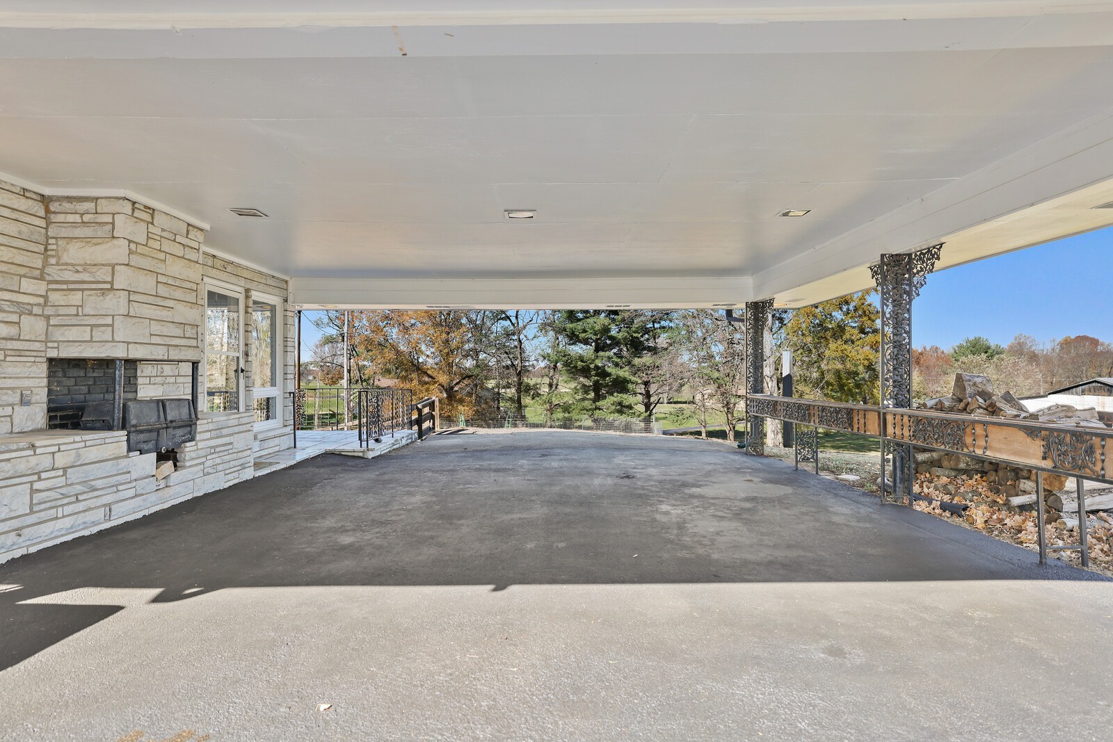 676 Ferguson Hill Rd