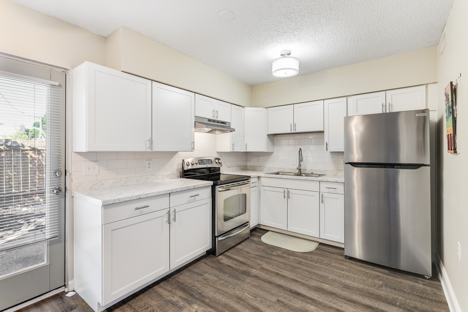500 Paragon Mills Rd Unit: B1