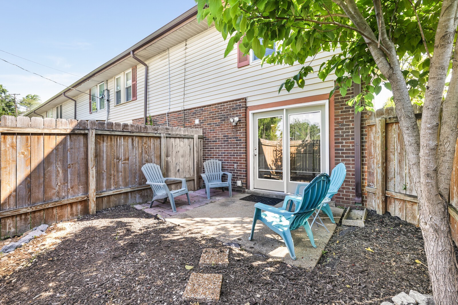 500 Paragon Mills Rd Unit: B1