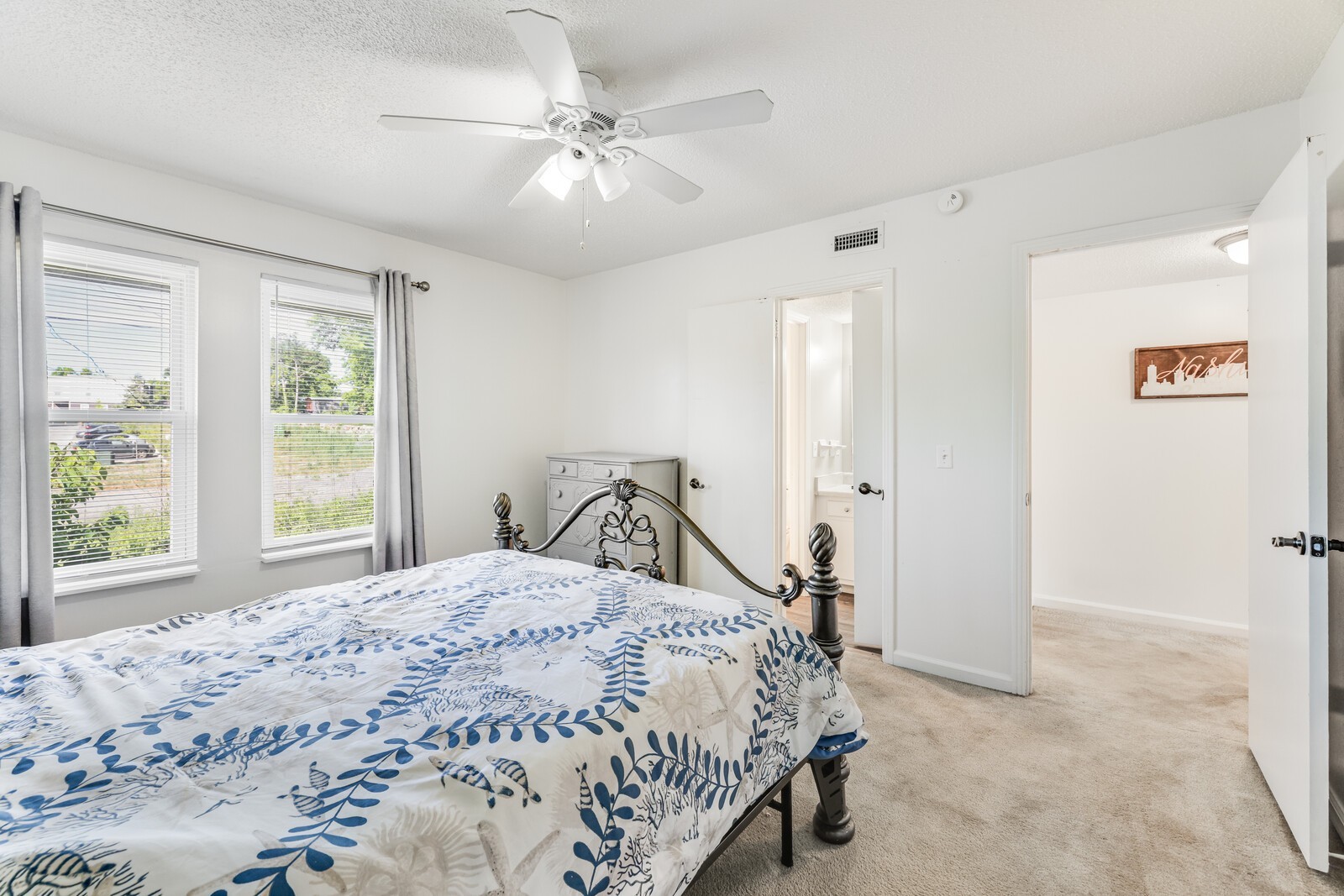 500 Paragon Mills Rd Unit: B1