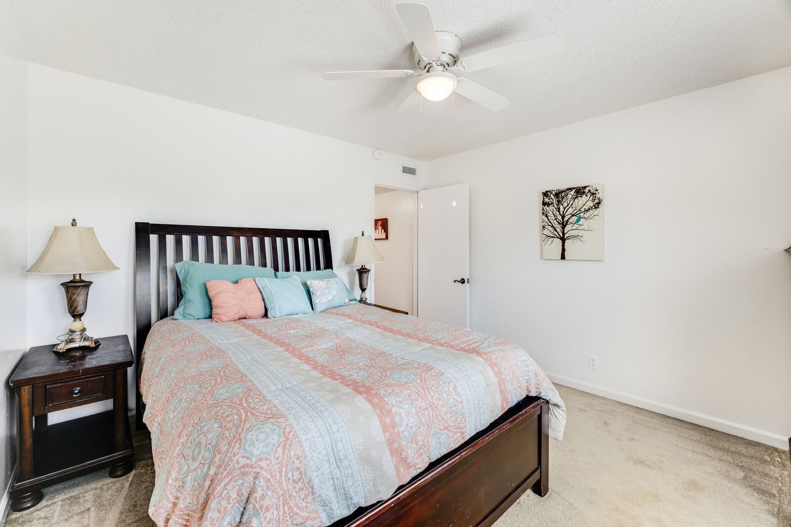 500 Paragon Mills Rd Unit: B1