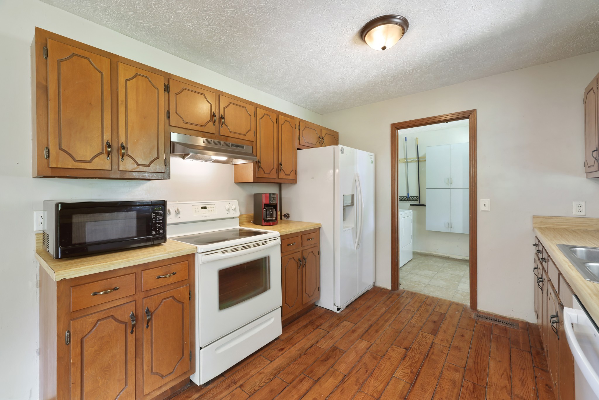 2736 Gideon Rd