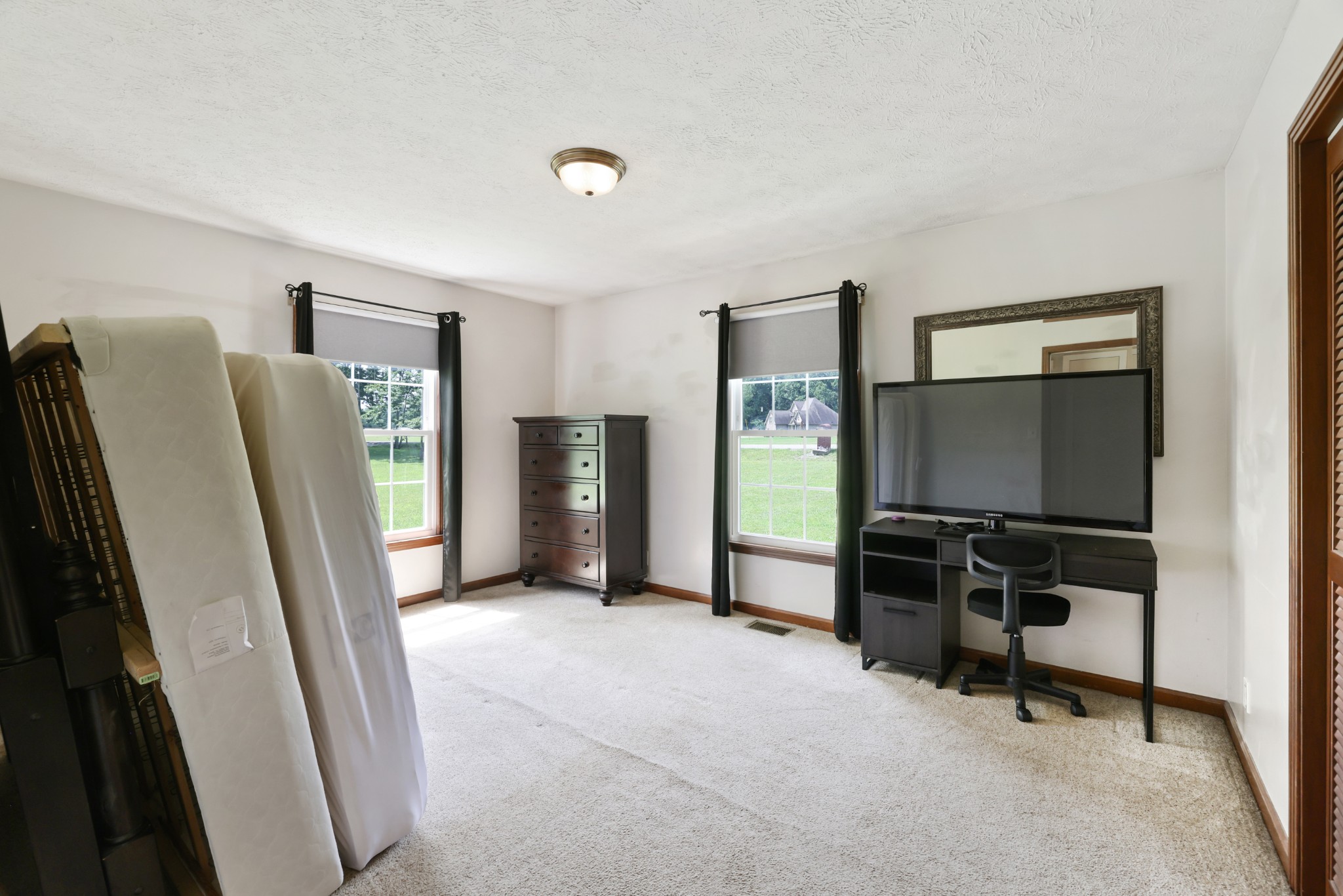 2736 Gideon Rd