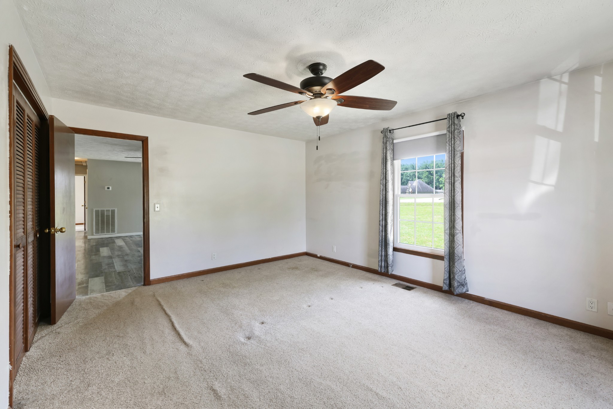 2736 Gideon Rd