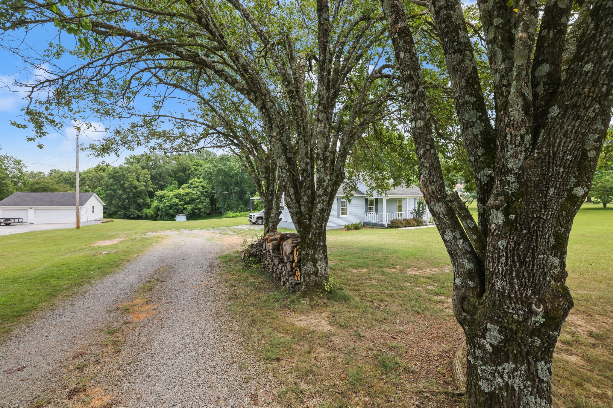 2736 Gideon Rd