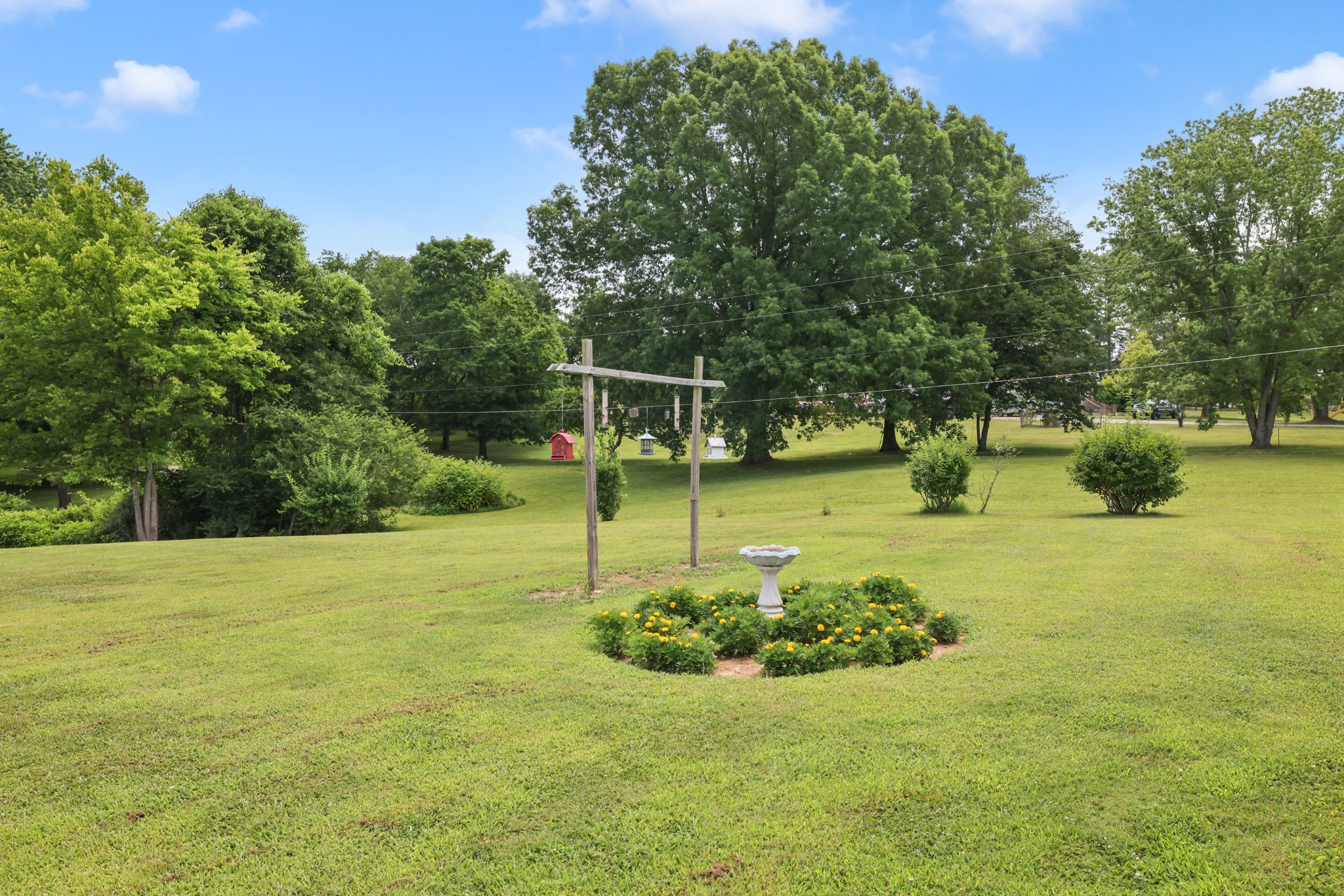 2736 Gideon Rd