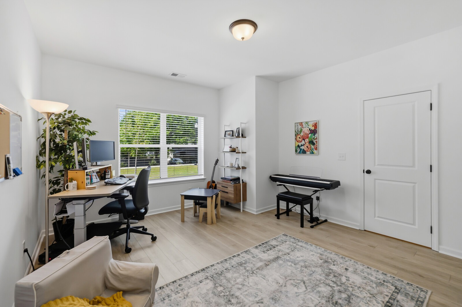 132 Rosebush Ln