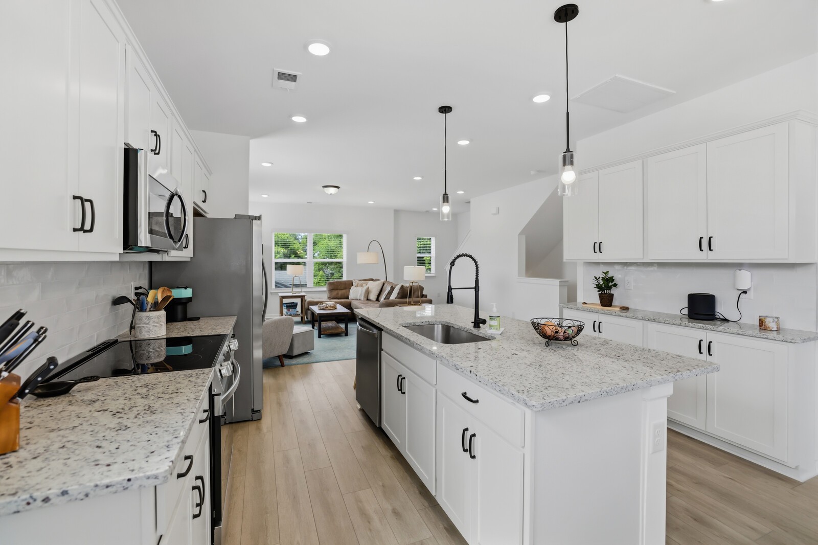 132 Rosebush Ln