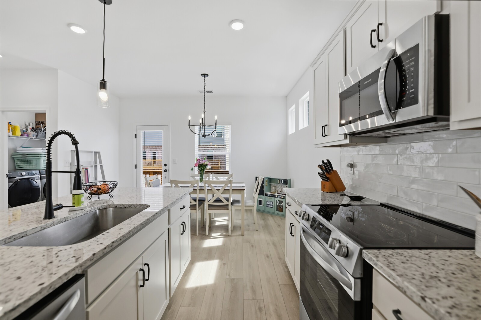 132 Rosebush Ln