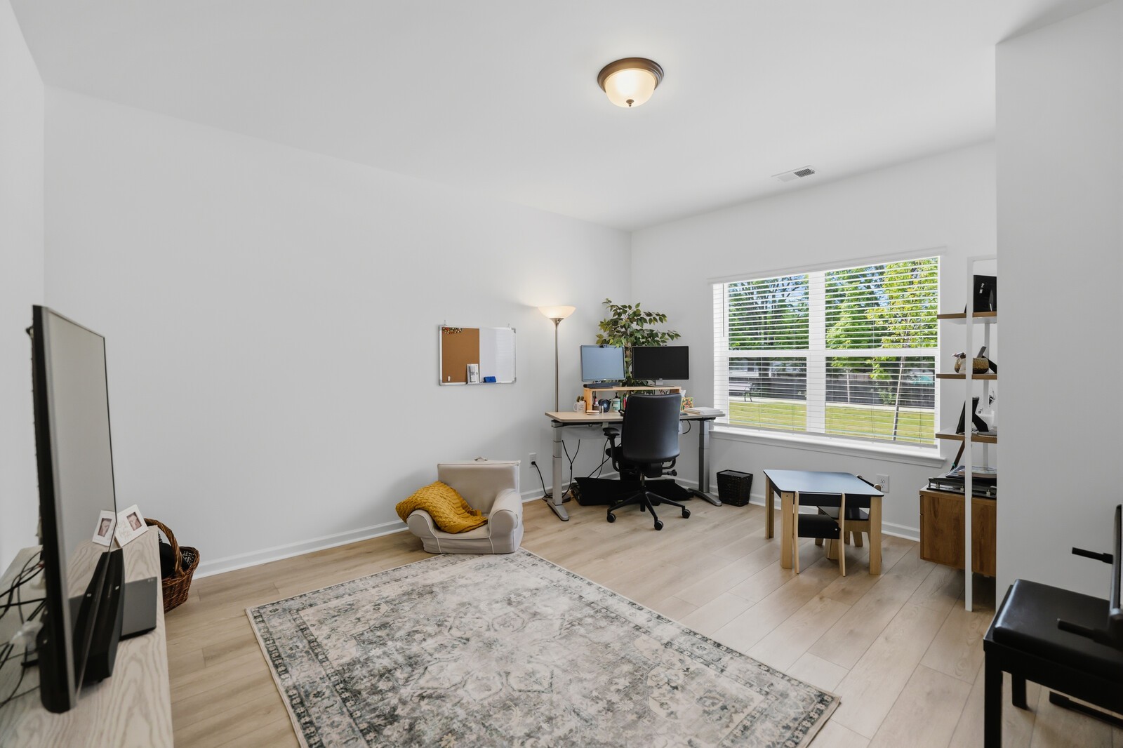 132 Rosebush Ln