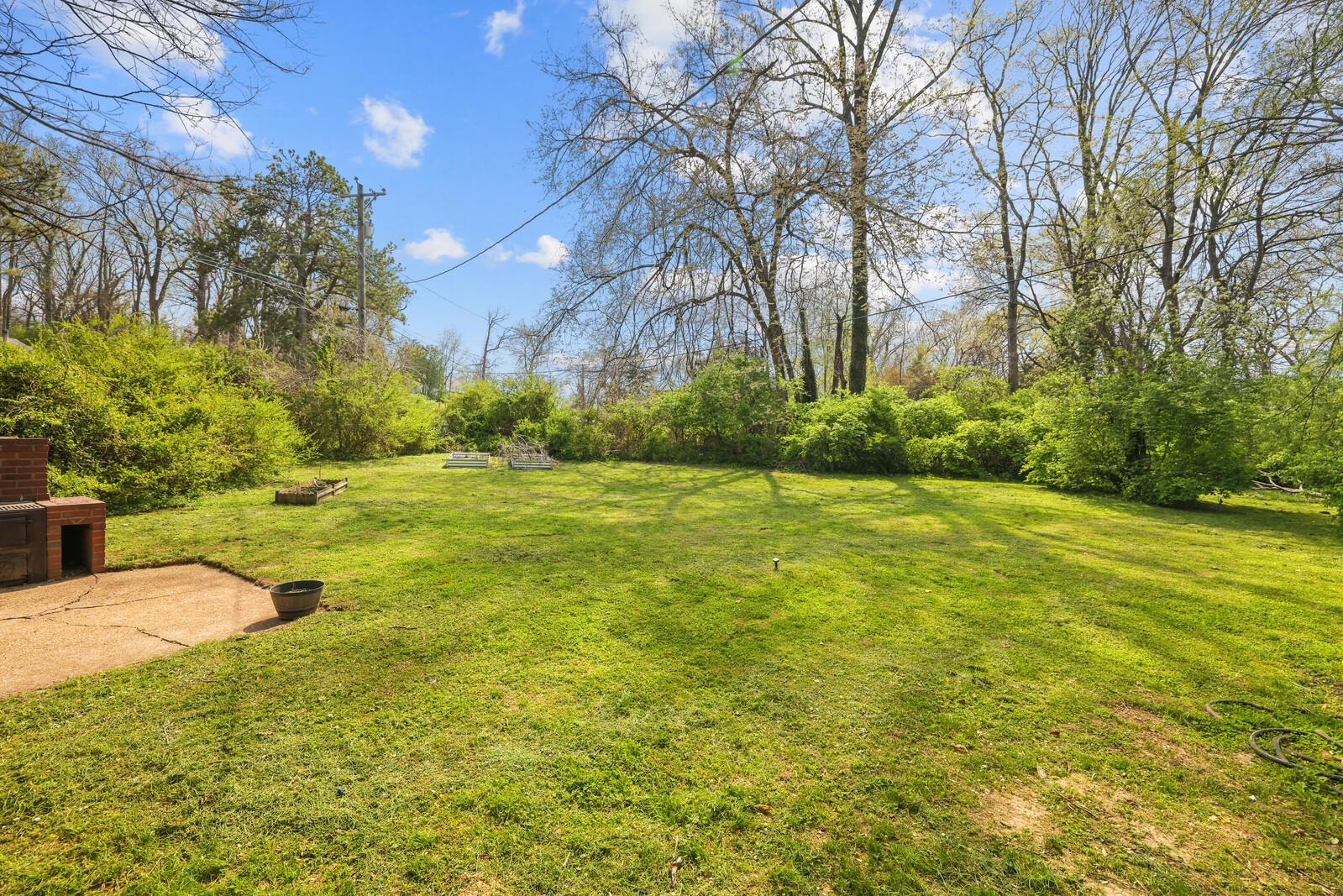 705 Drummond Dr