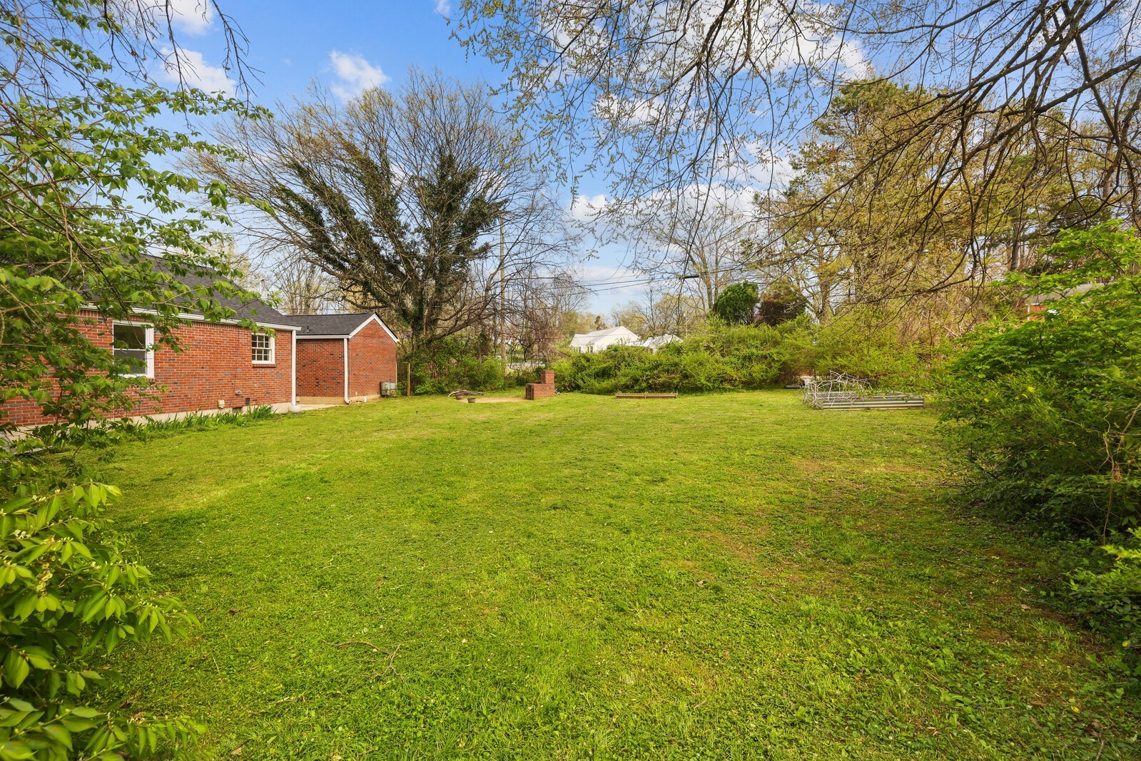 705 Drummond Dr