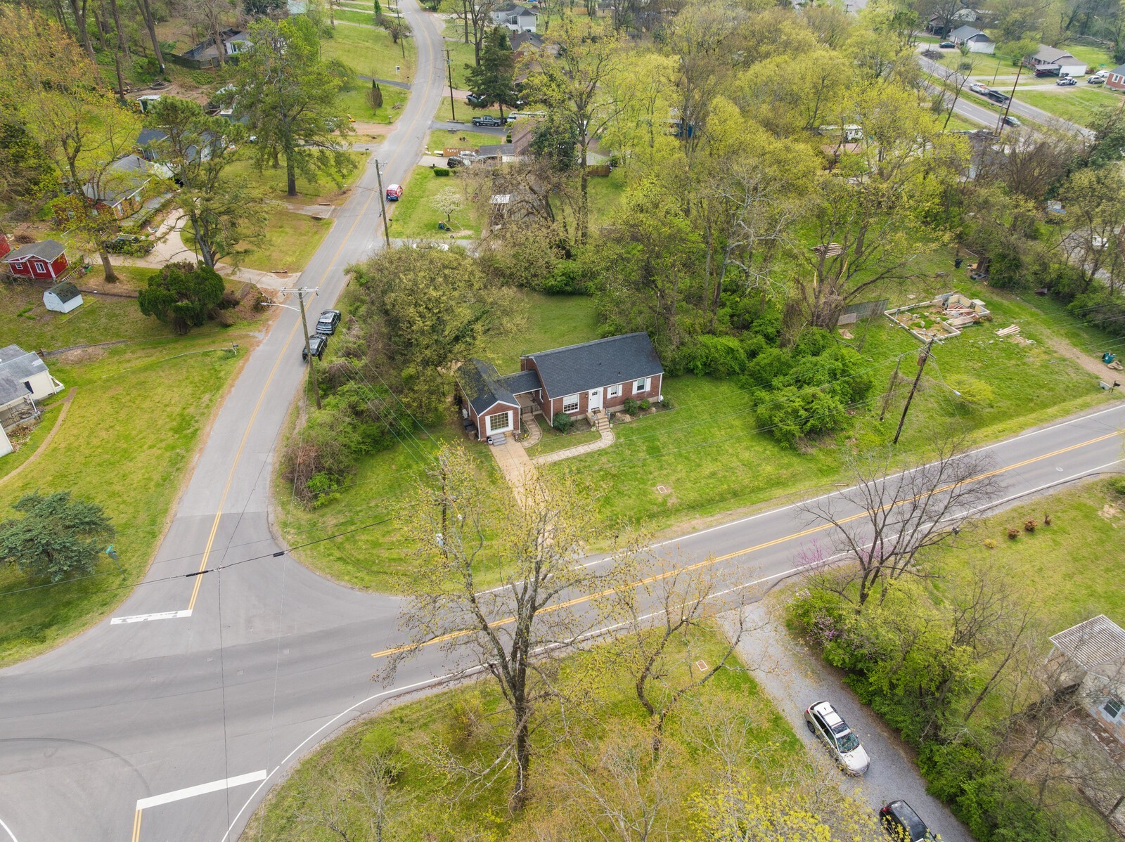 705 Drummond Dr