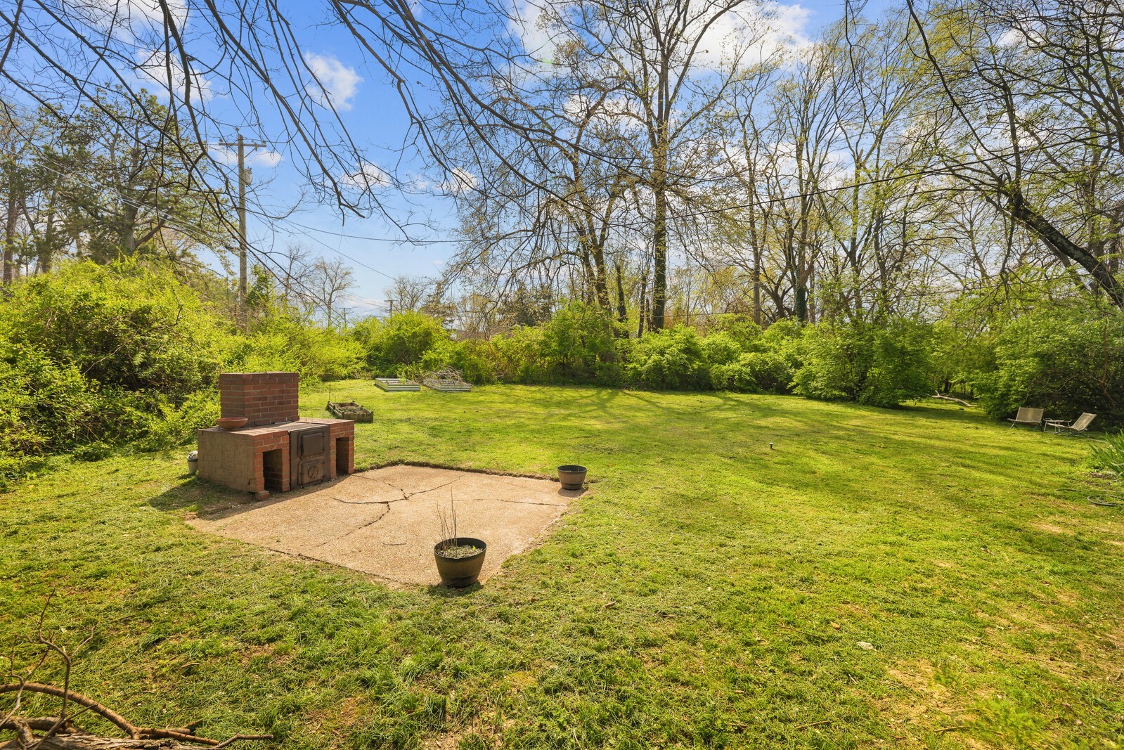 705 Drummond Dr