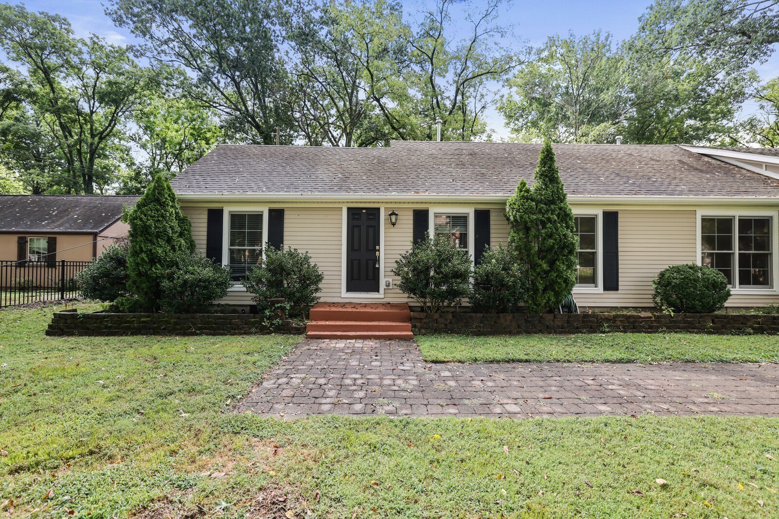 5909 Old Harding Pike