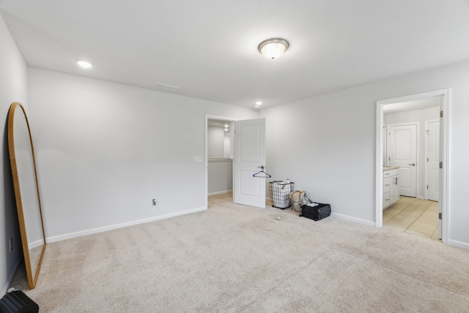 472 Norman Way