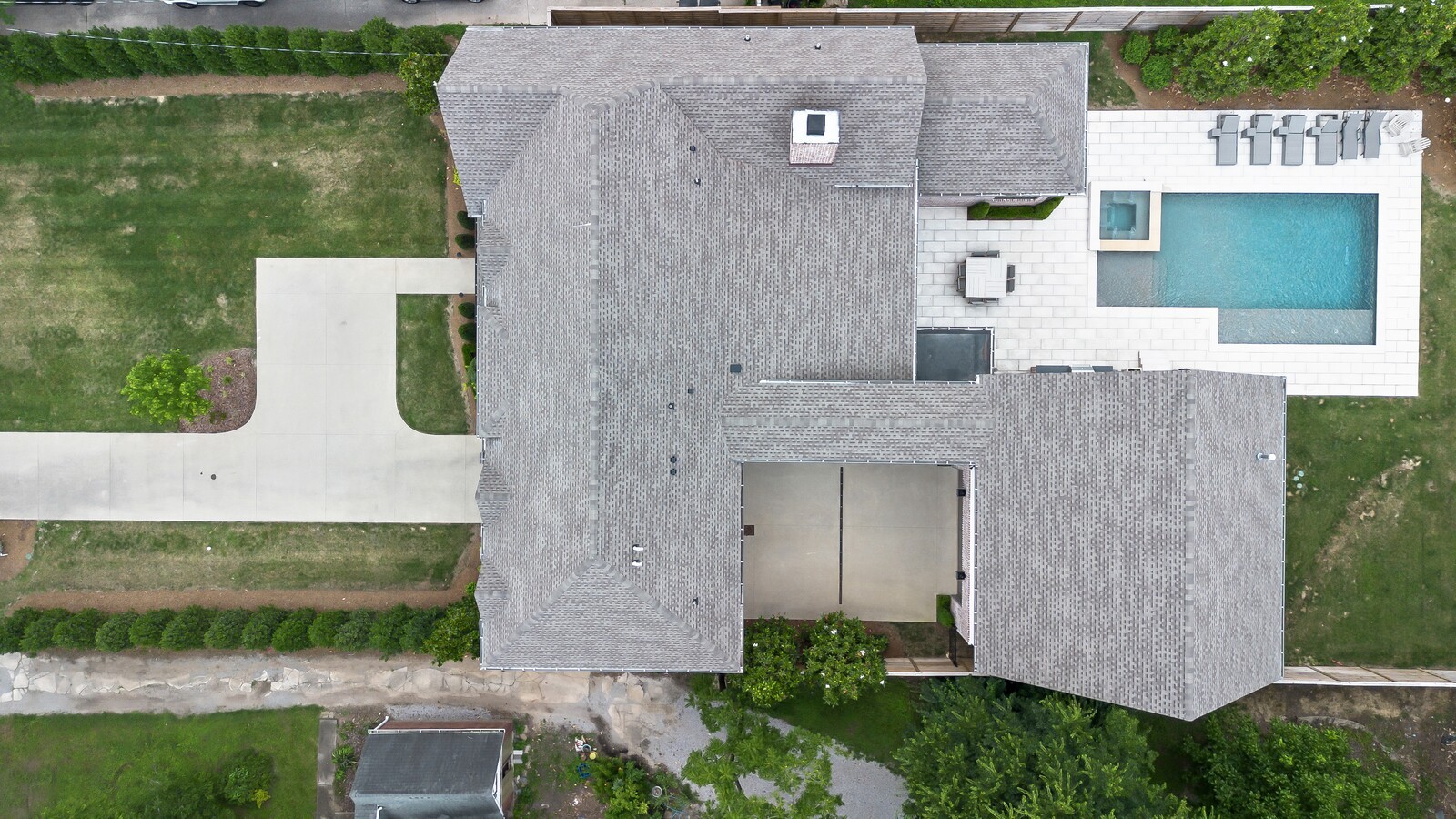 2909 Compton Rd