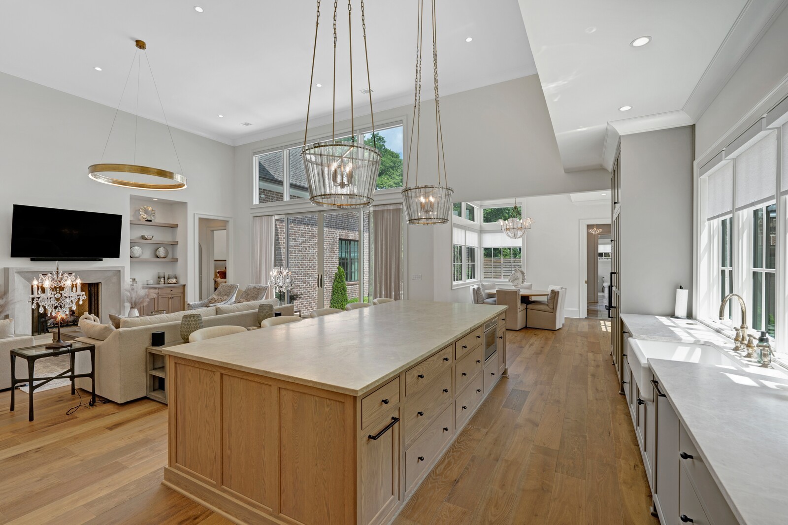 2909 Compton Rd