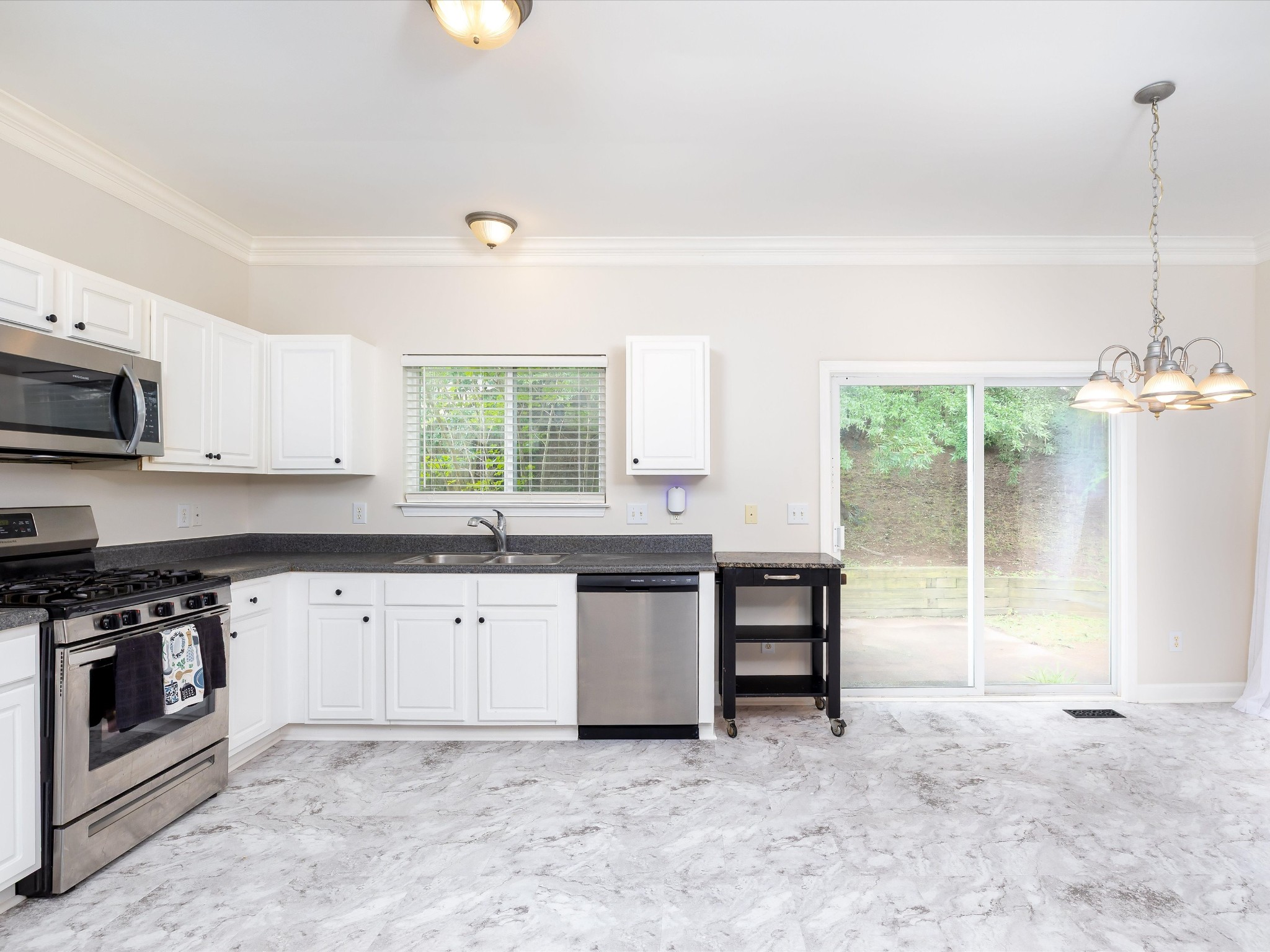 1504 Braden Cir