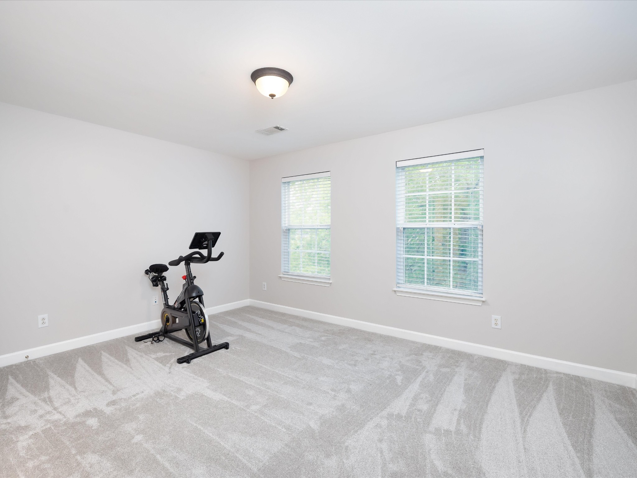 1504 Braden Cir