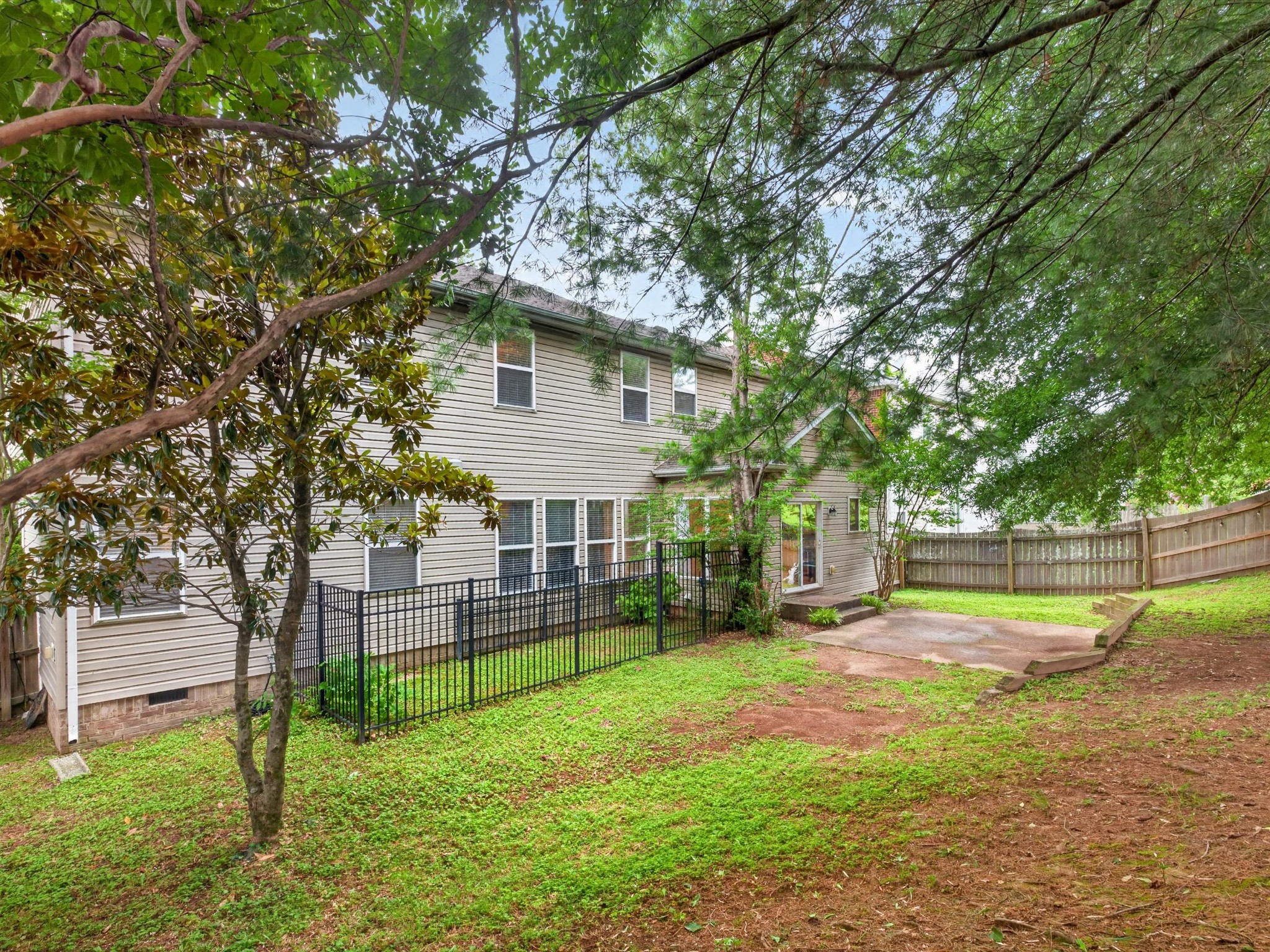 1504 Braden Cir