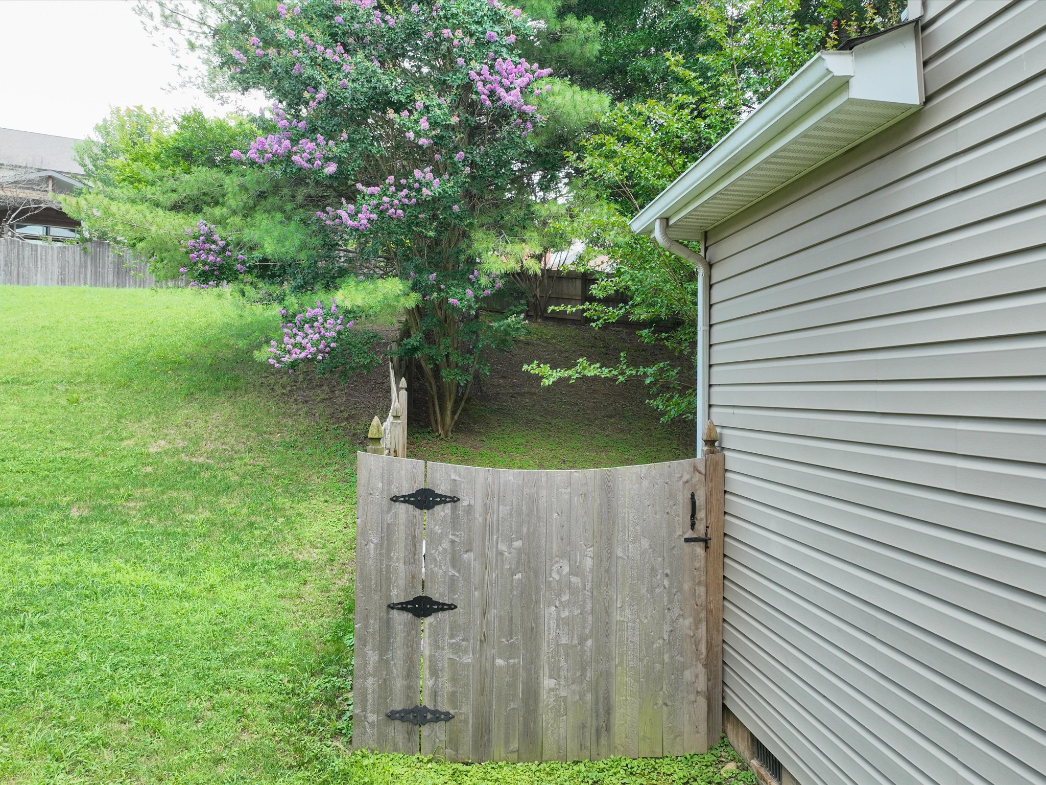 1504 Braden Cir