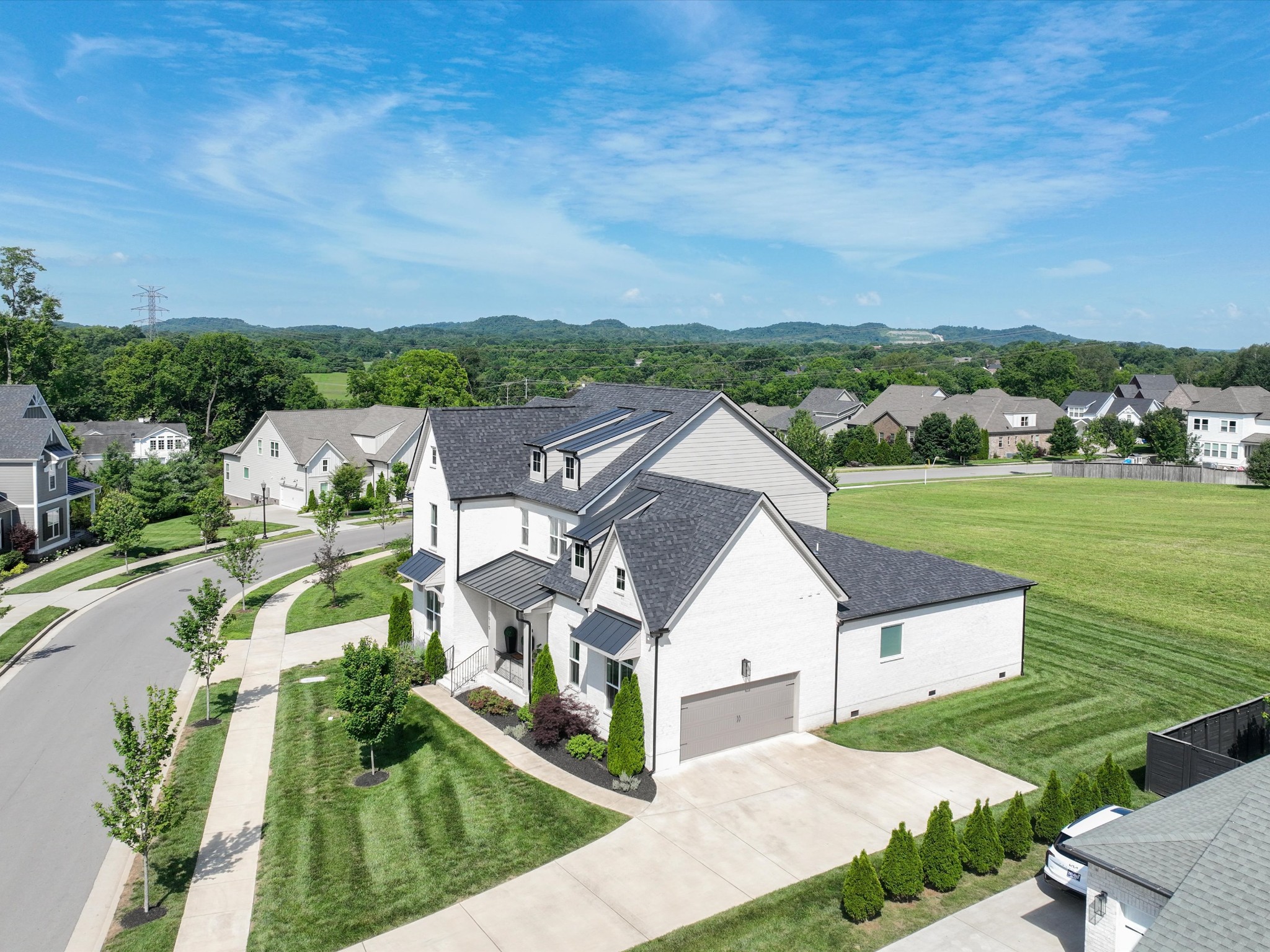 1015 Wetzel Dr