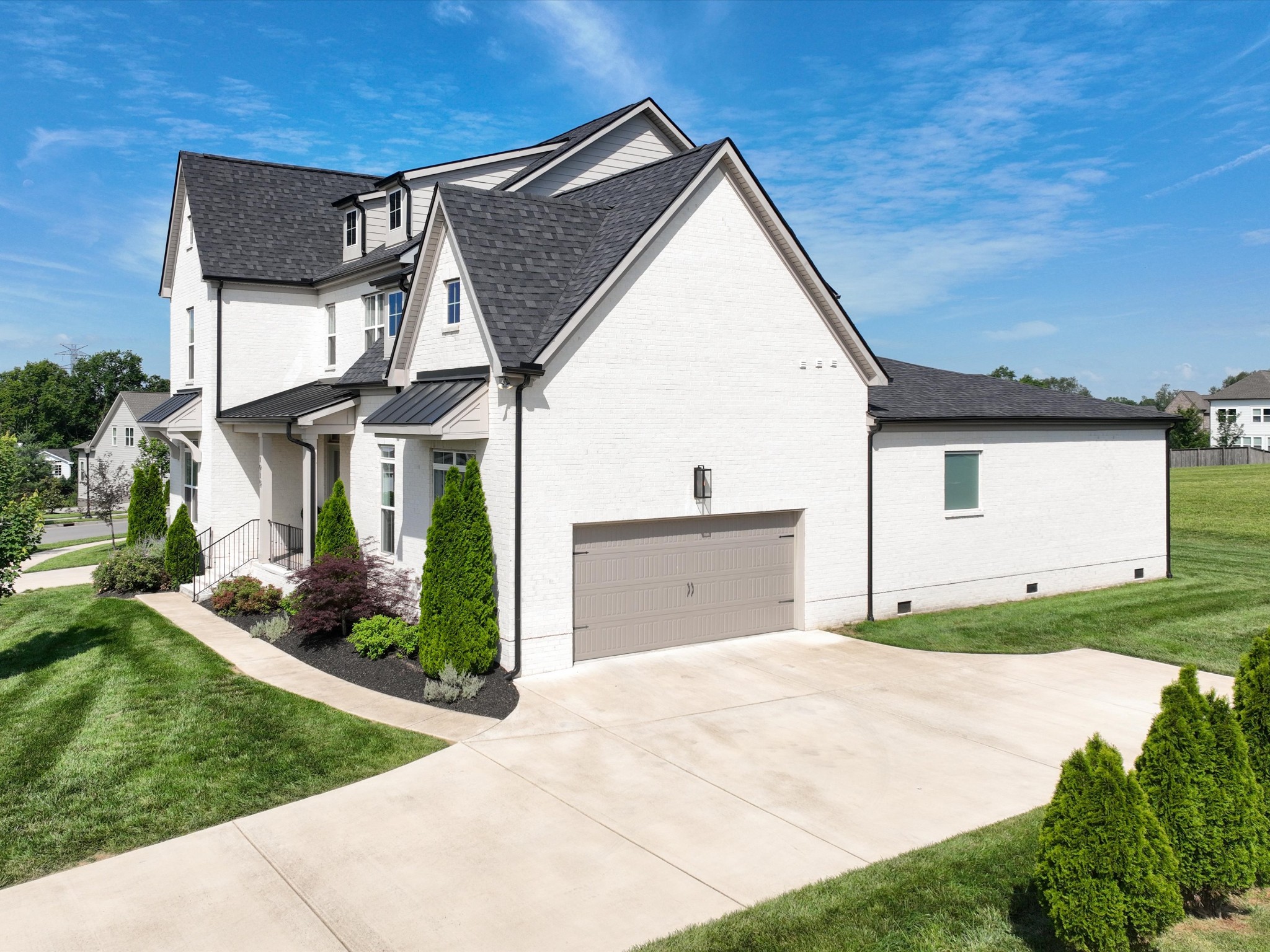 1015 Wetzel Dr
