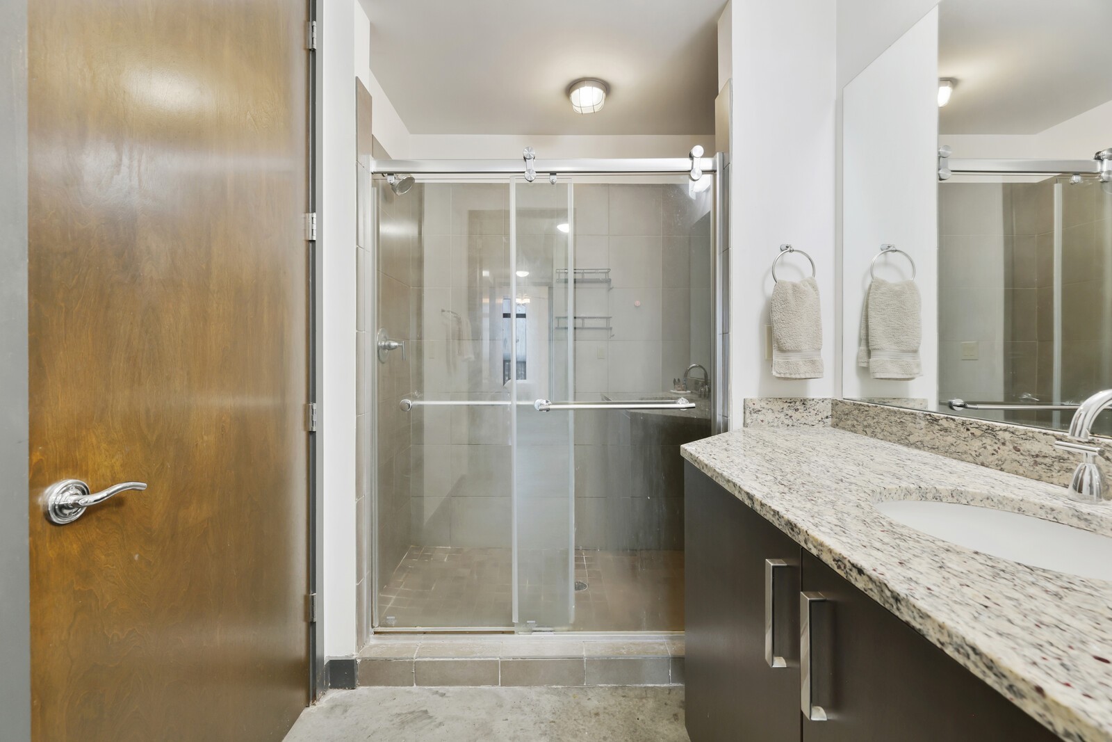 1510 Demonbreun St Unit: 906