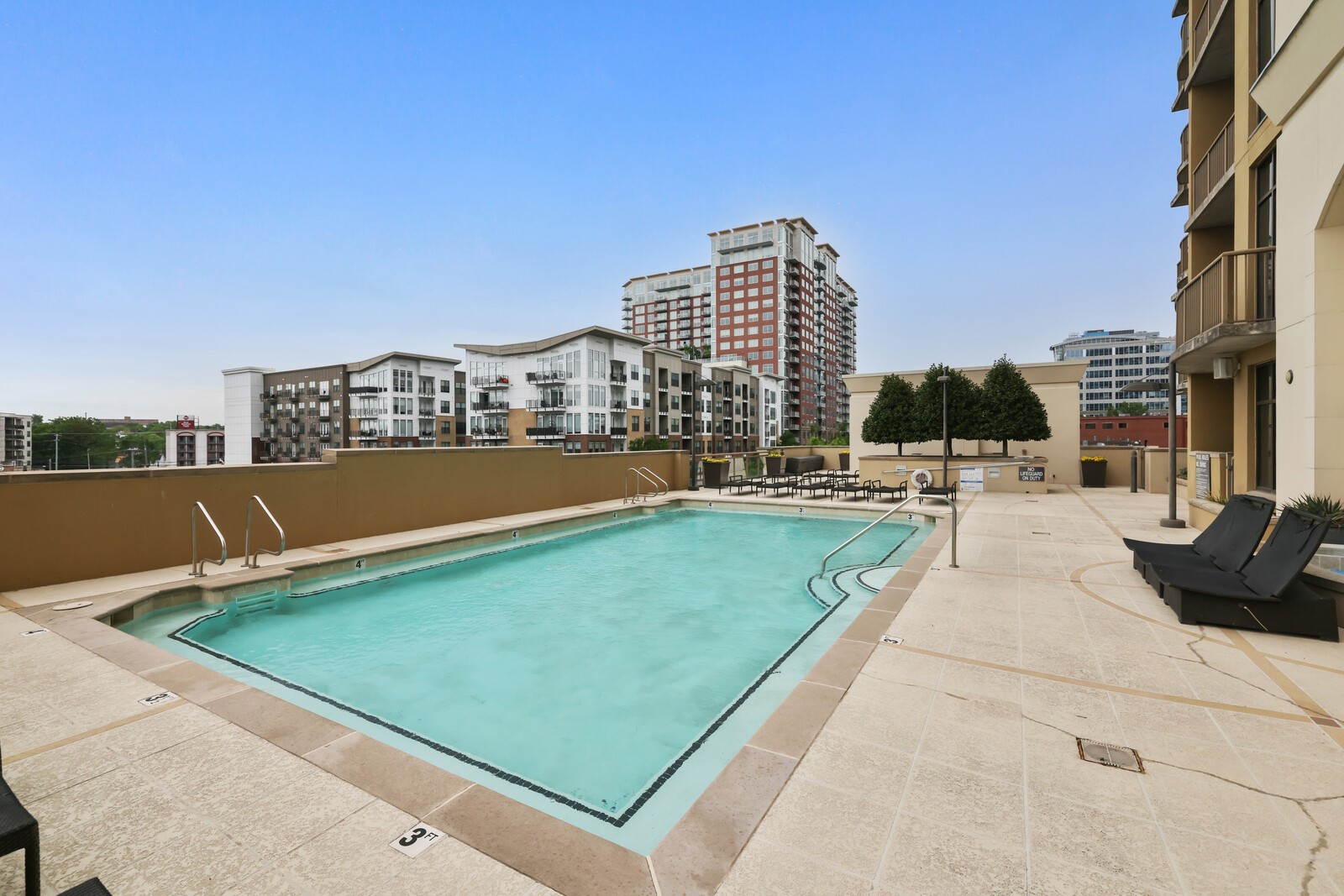 1510 Demonbreun St Unit: 906