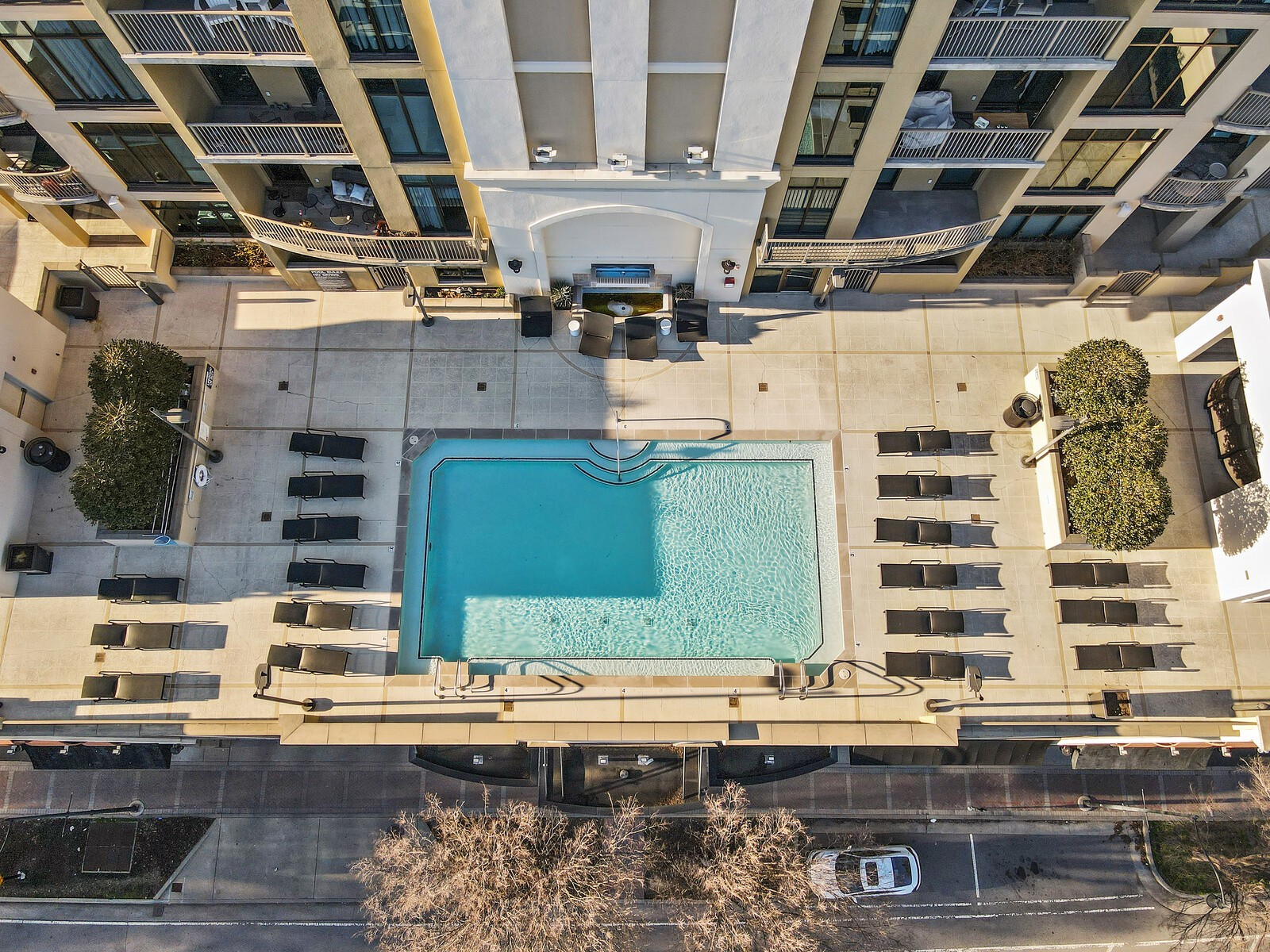 1510 Demonbreun St Unit: 906