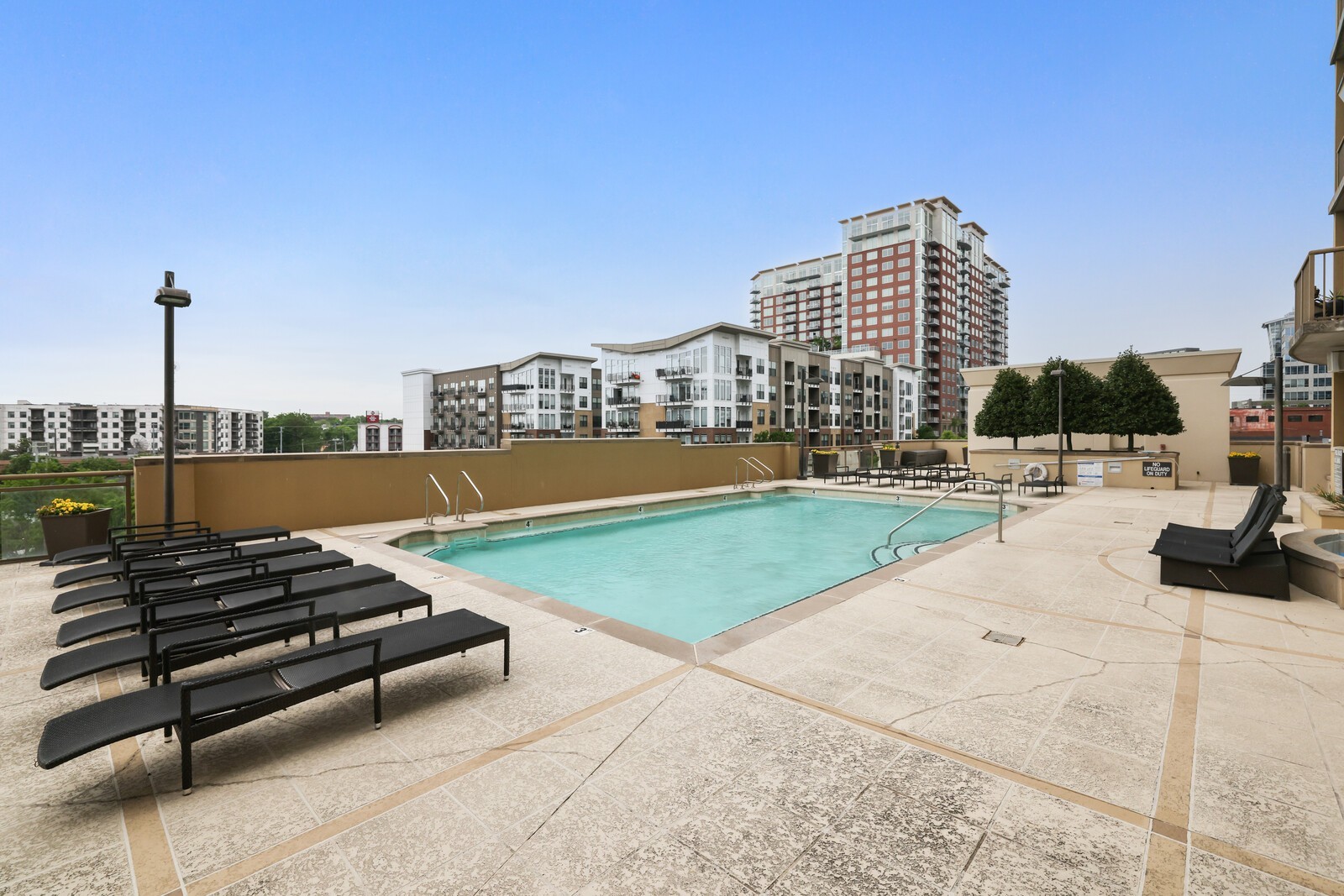 1510 Demonbreun St Unit: 906
